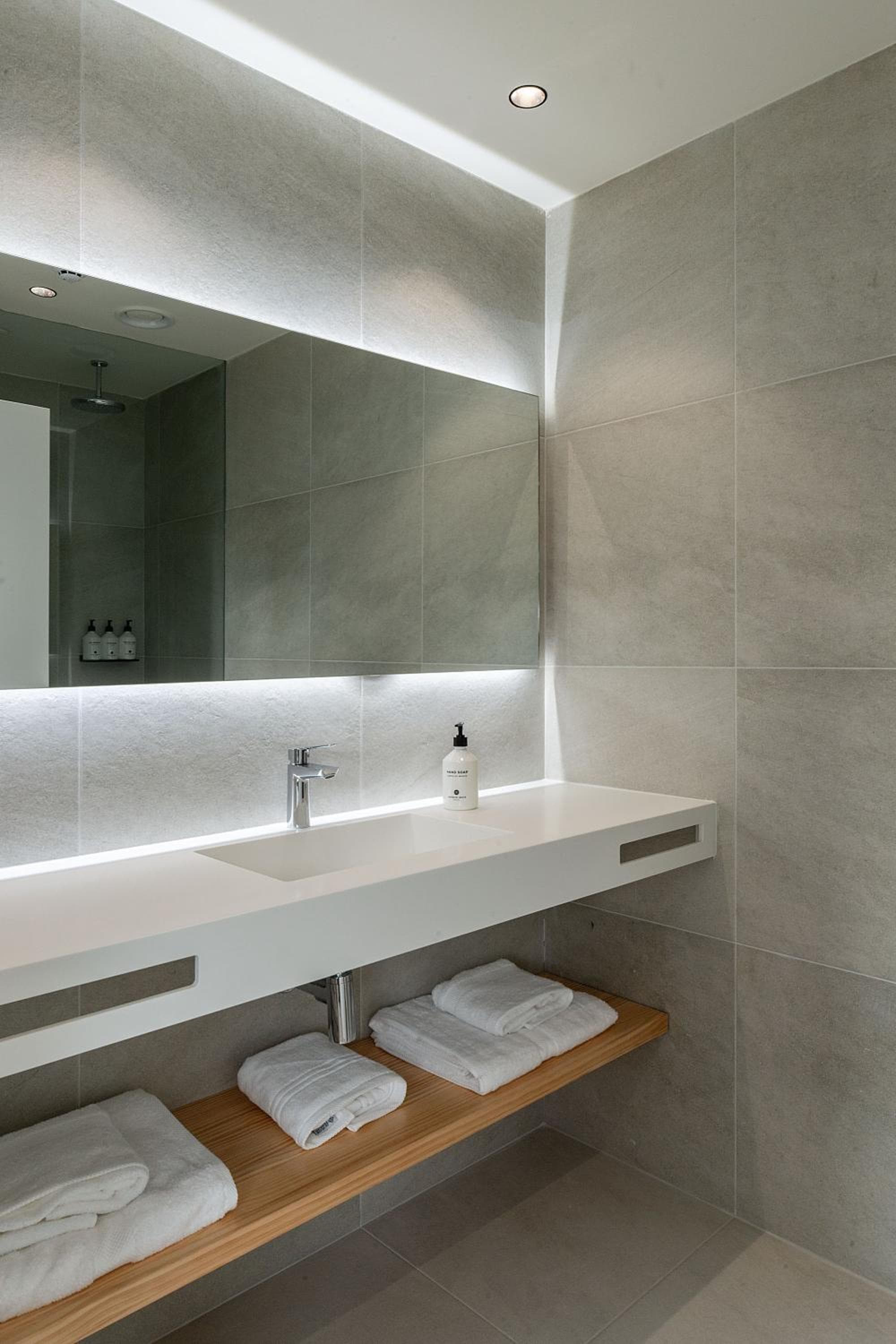 Hotel Distrito Oeste by Limehome, San Sebastián, photo 4