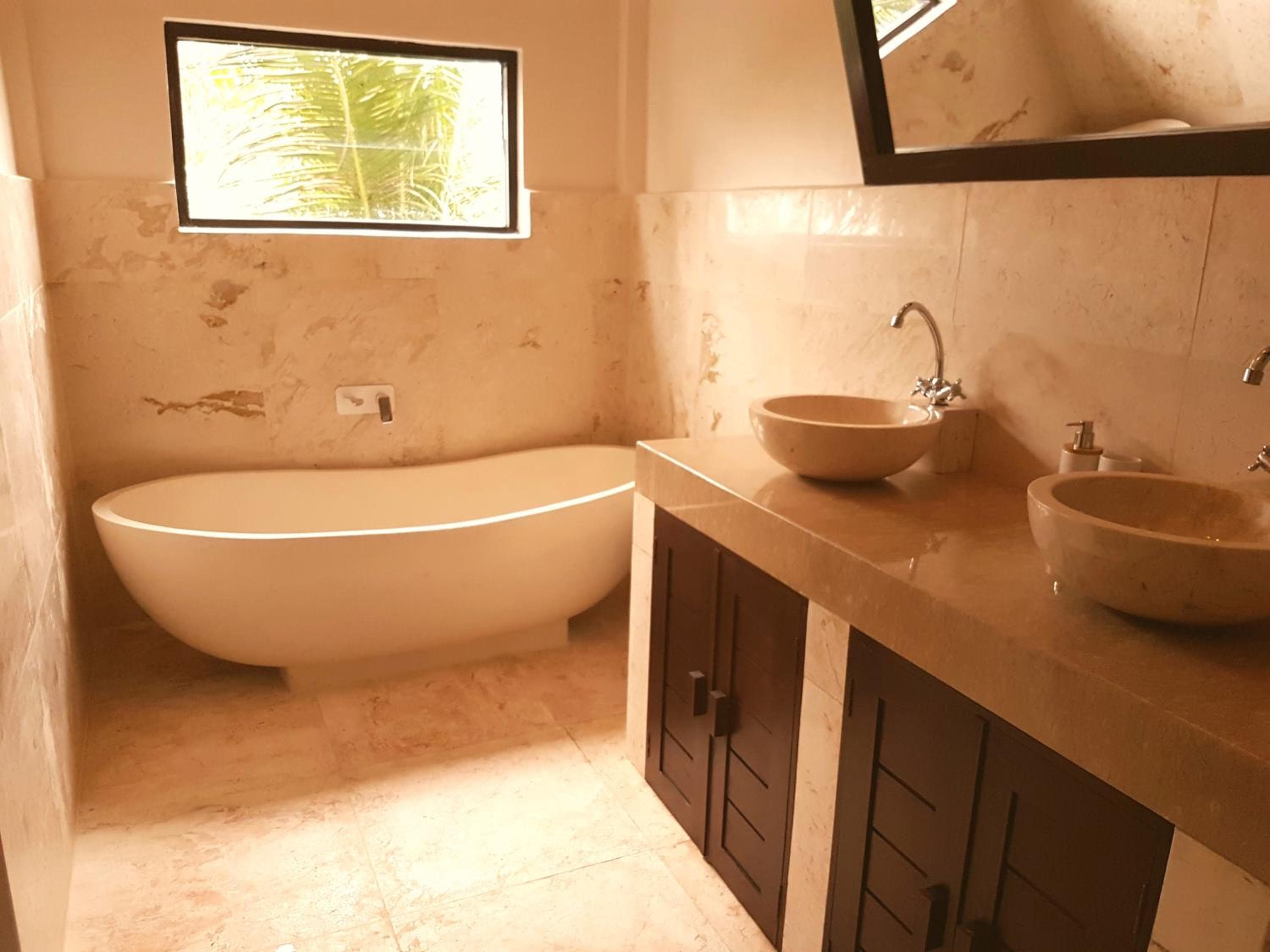 Bathroom at Medewi Manor