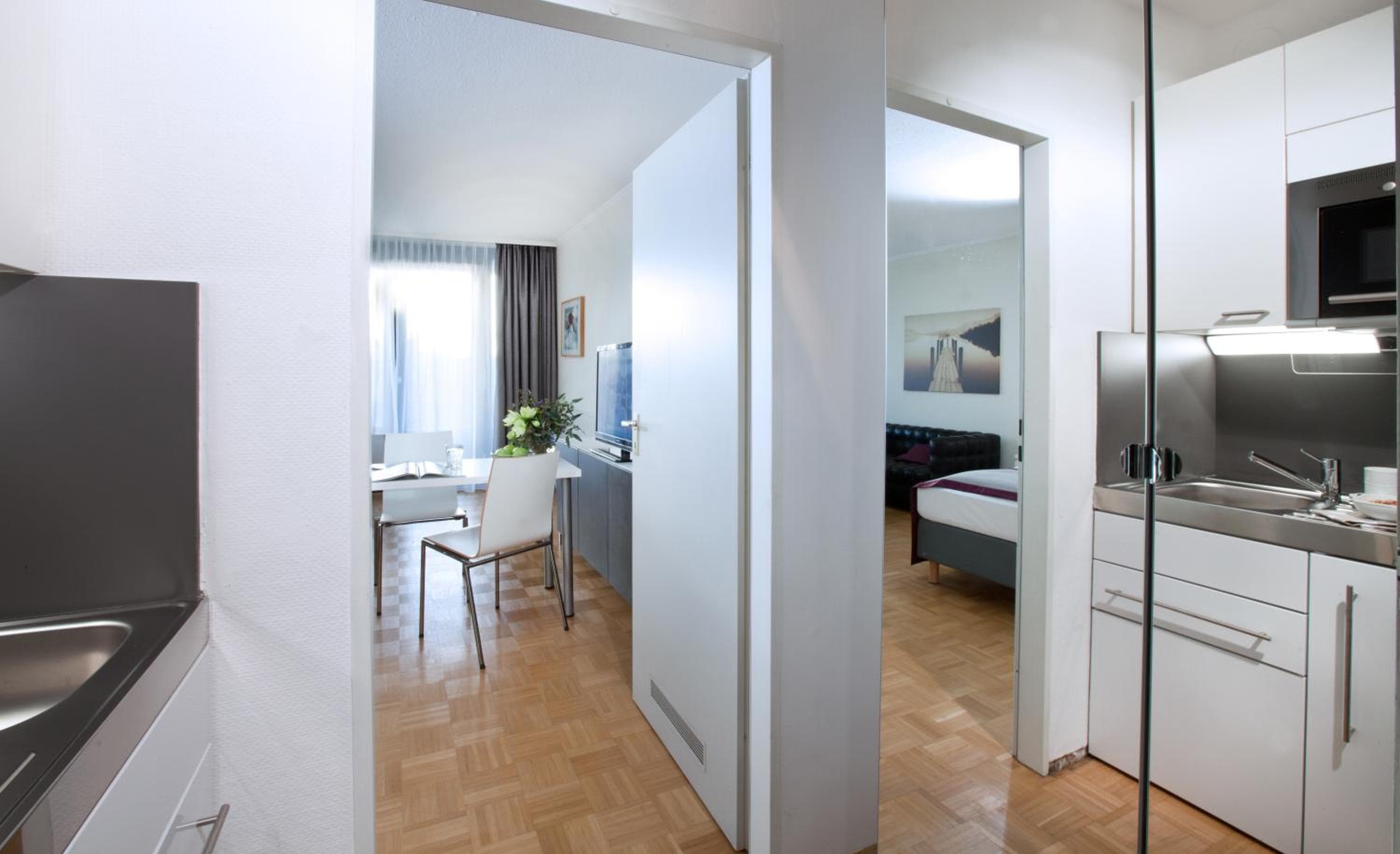 Rheinhof by Gerda Good Living - Digital Access, Meerbusch, photo 4