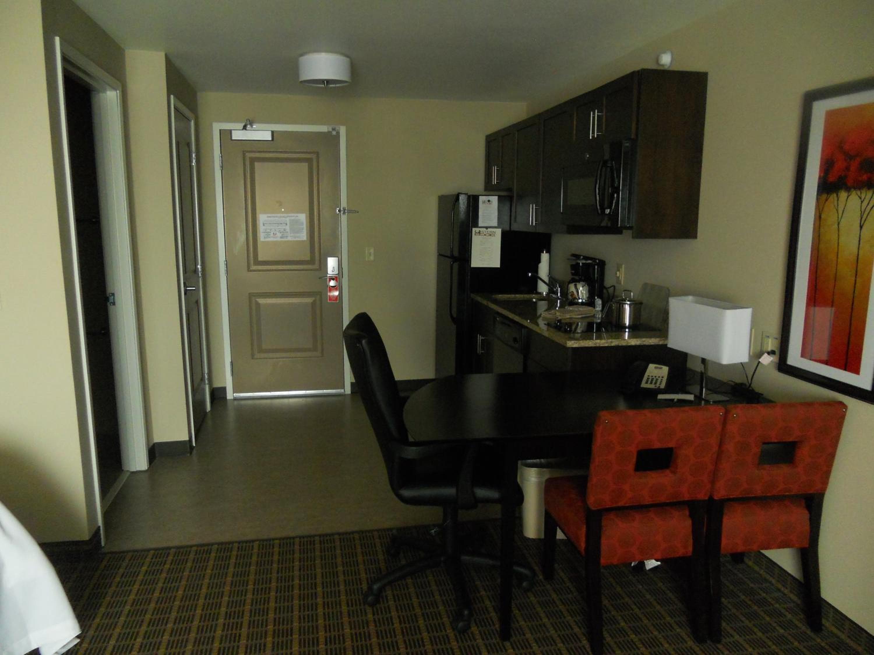 Hawthorn Extended Stay by Wyndham Dickinson, Dickinson, photo 2
