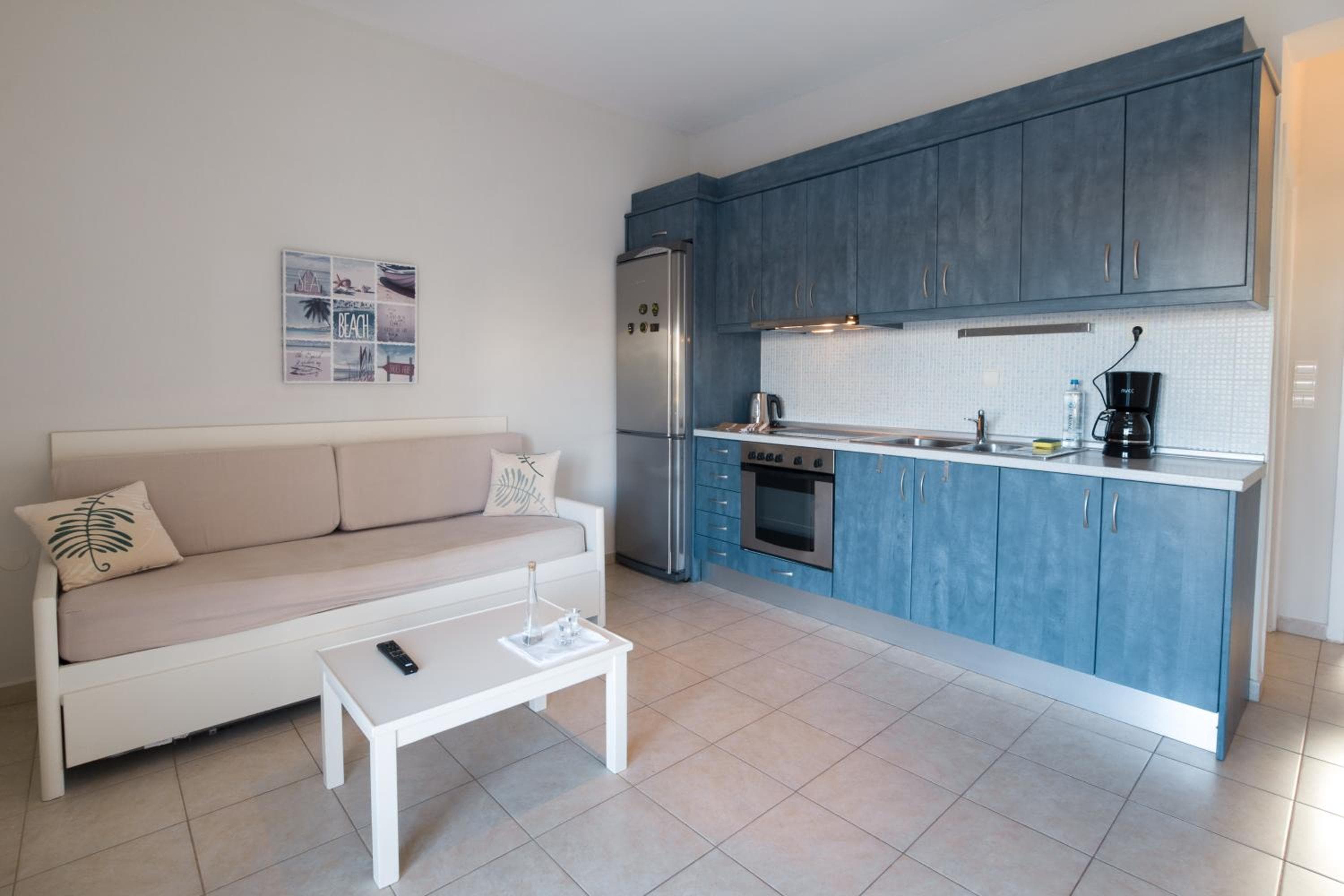 Like Home, Agia Marina Nea Kydonias, photo 4