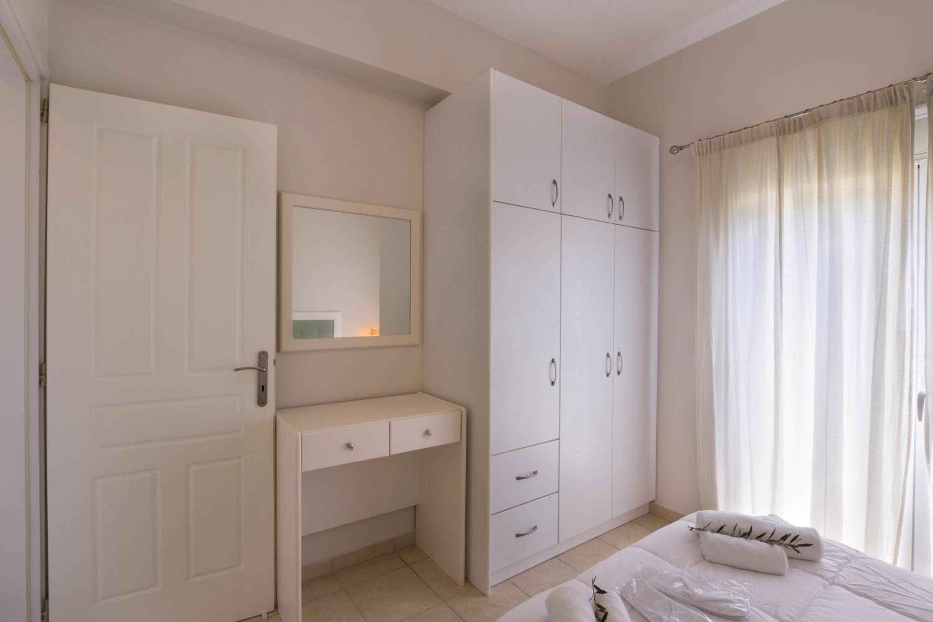 Like Home, Agia Marina Nea Kydonias, photo 3