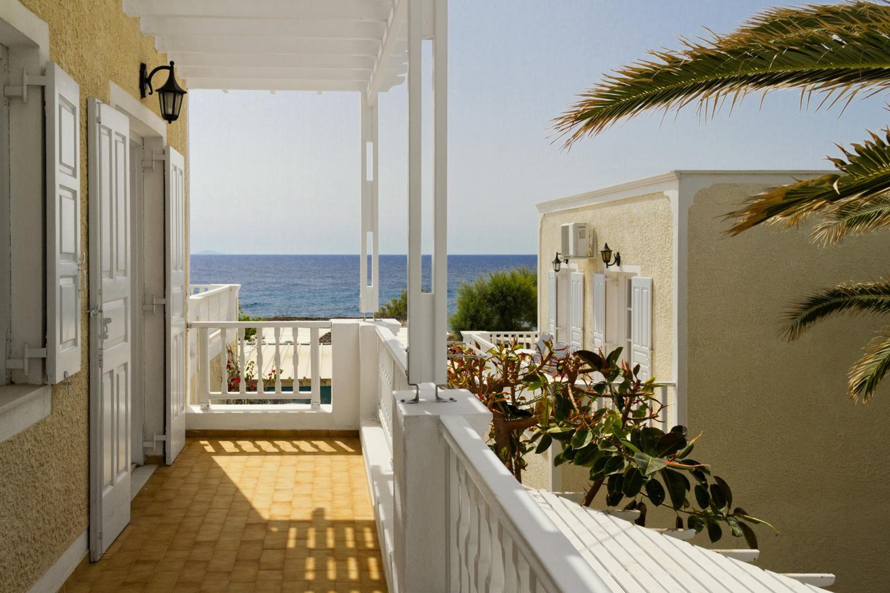 Dolphins Apartments, Kamari, photo 2