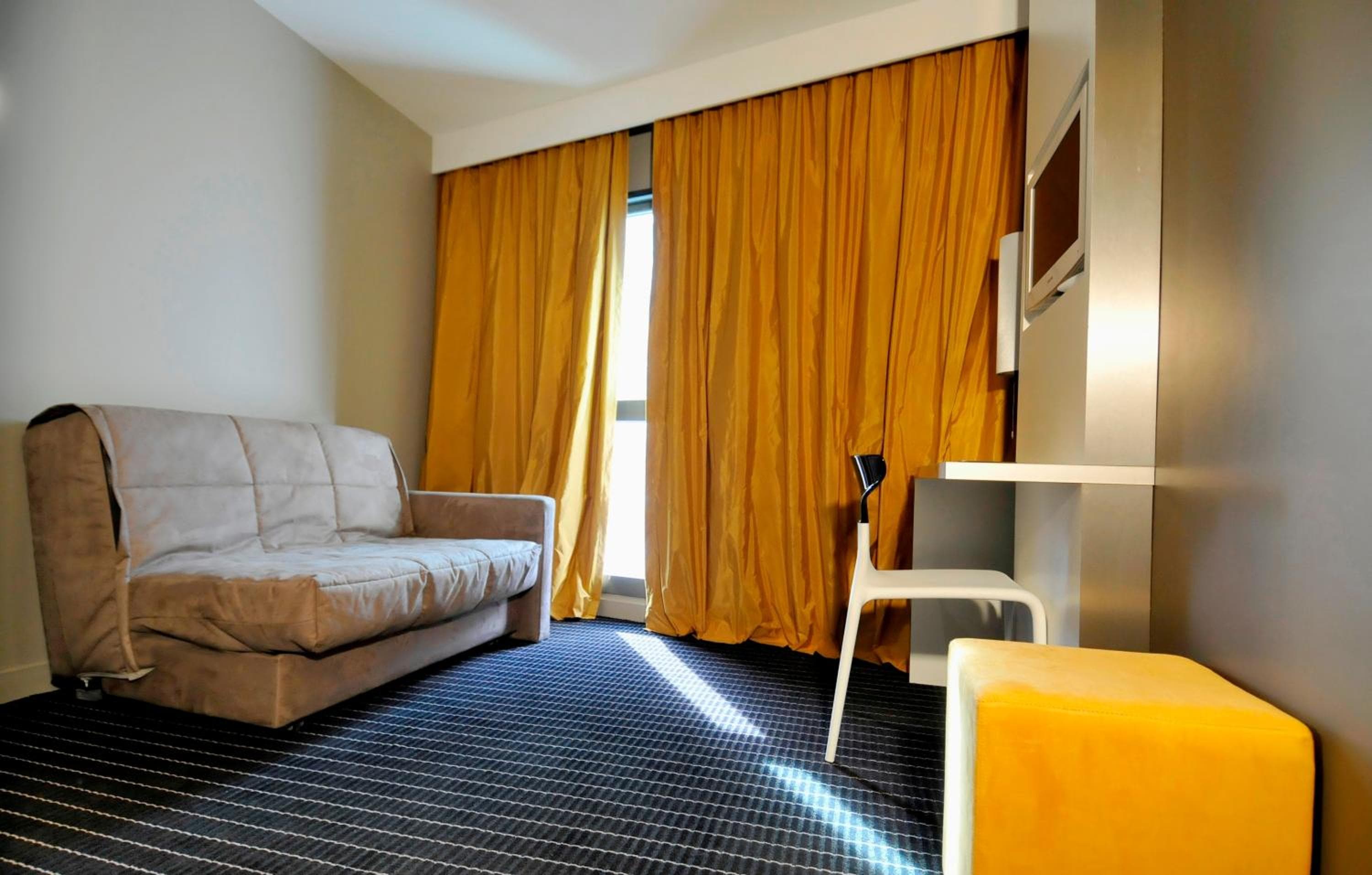 B&B HOME Lyon Centre Berthelot, Lyon, photo 3