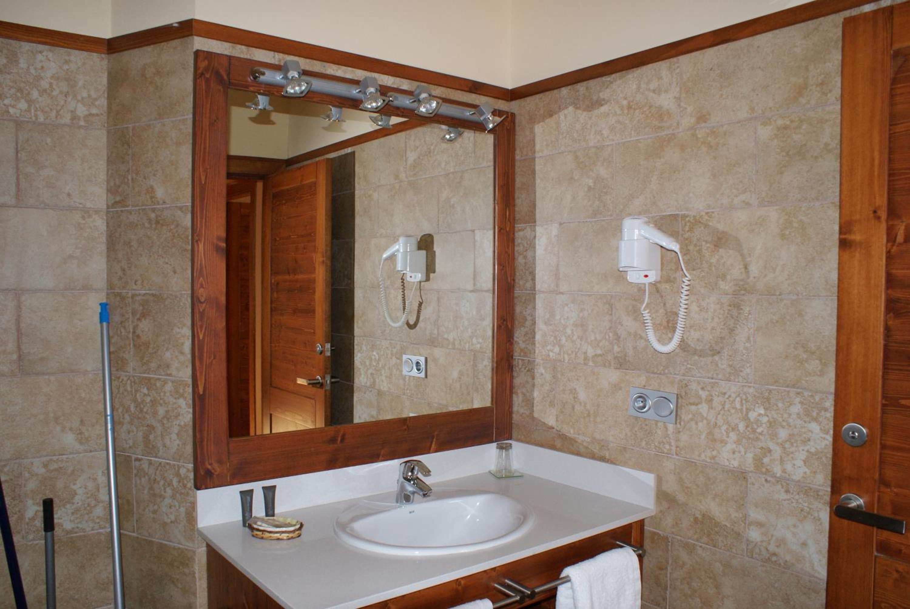 Aparthotel Bellver, Bellver de Cerdanya , photo 6