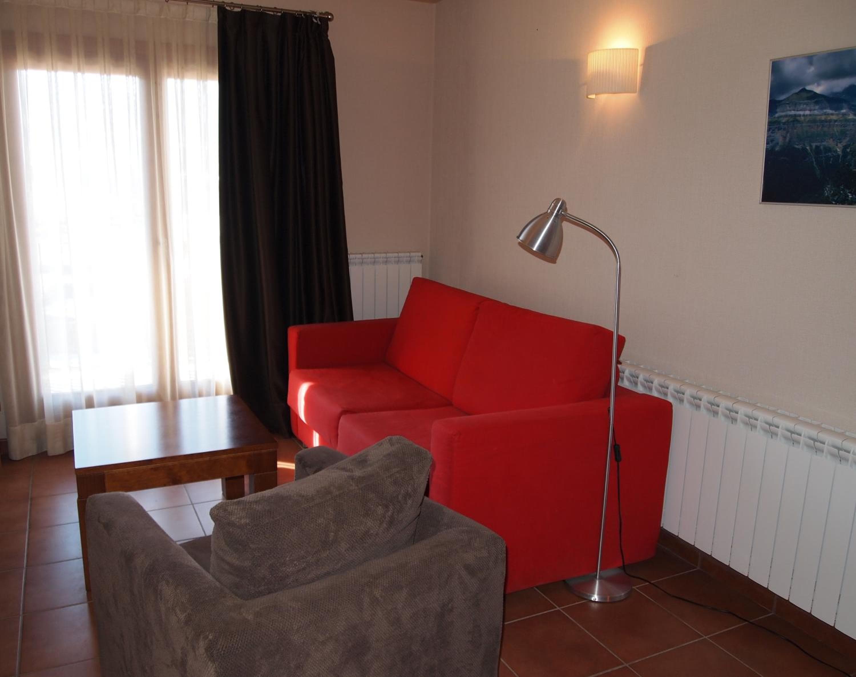 Aparthotel Bellver, Bellver de Cerdanya , photo 3