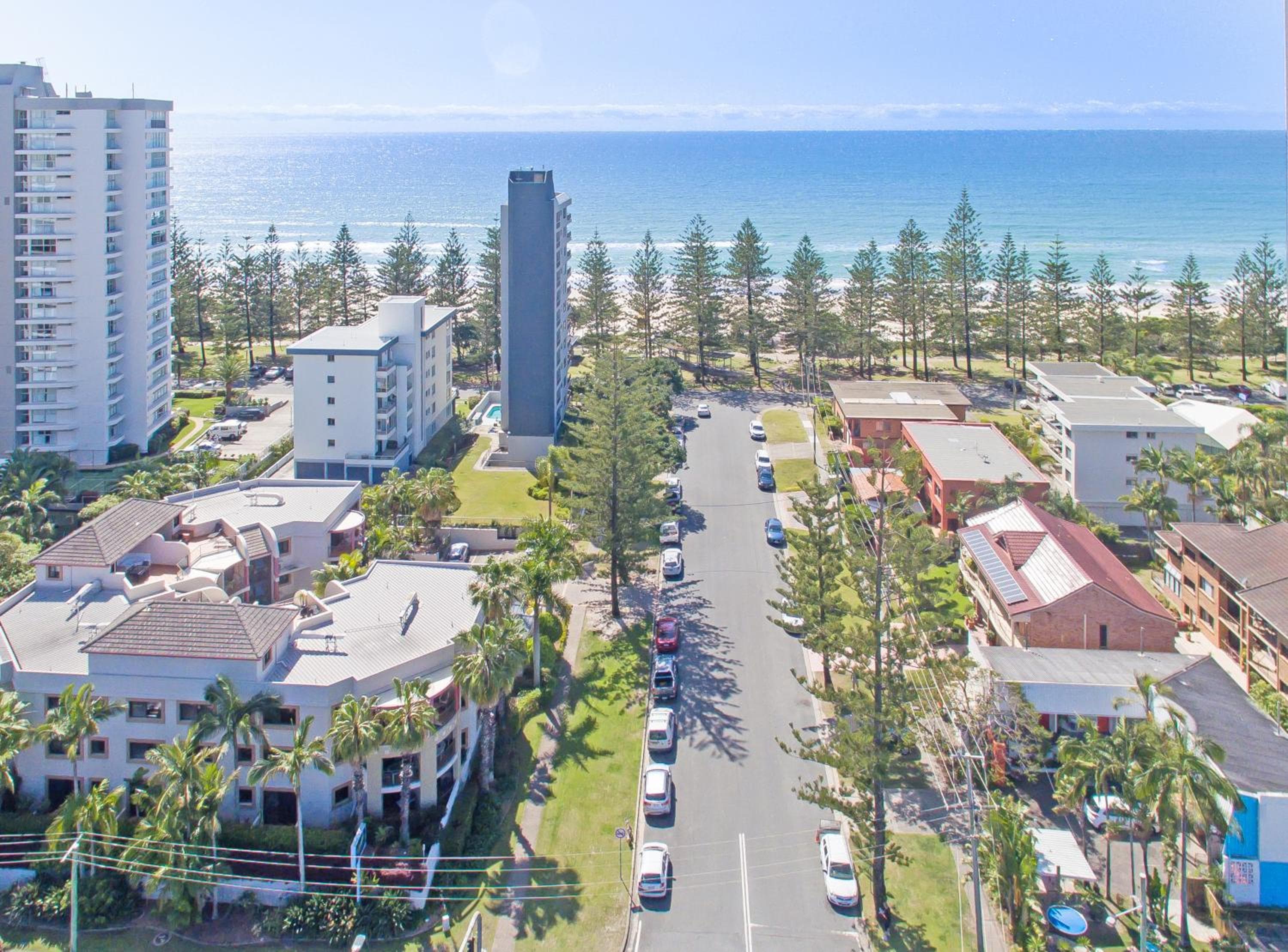 Burleigh on the Beach, Gold Coast