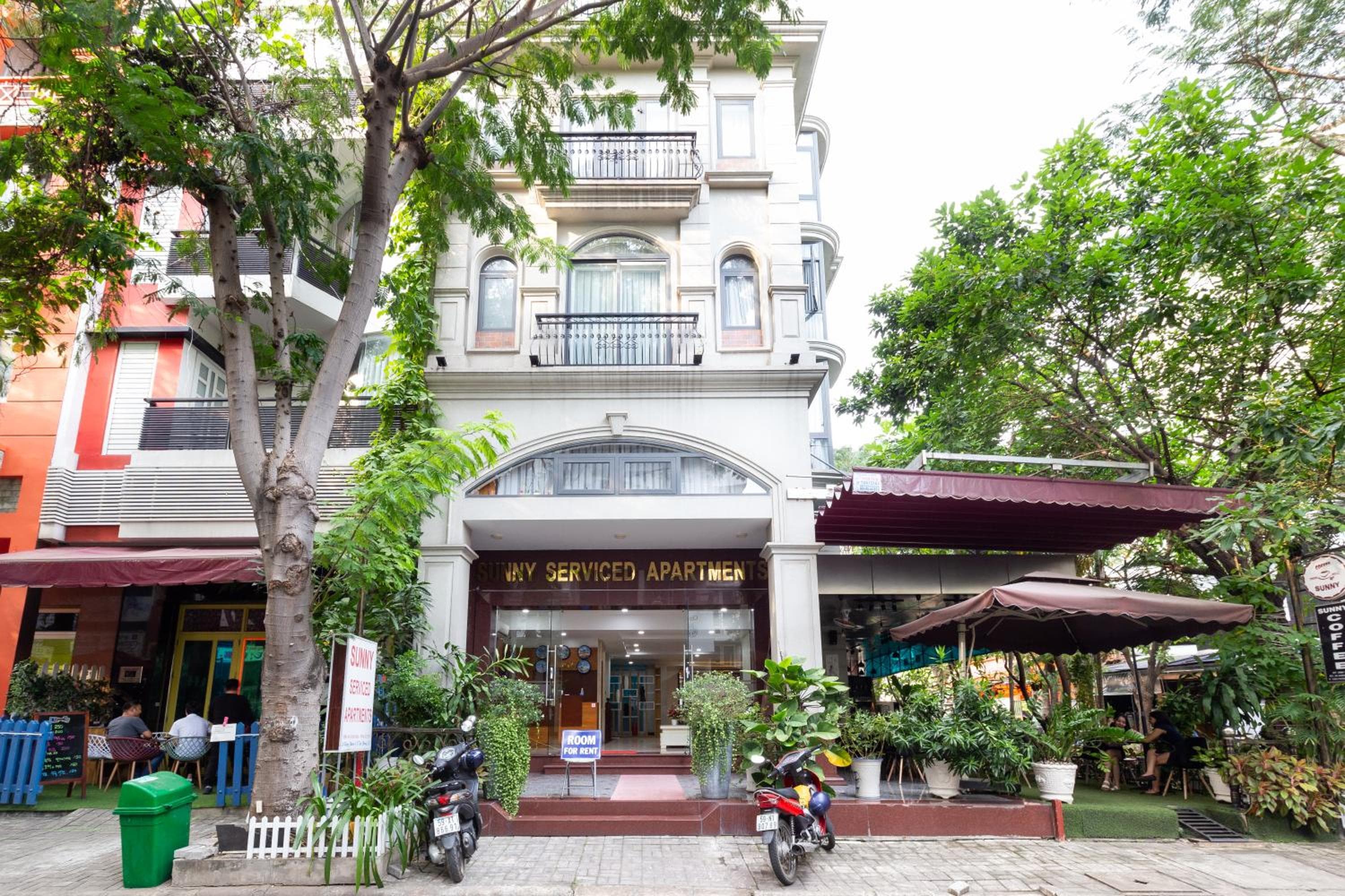 Sunny Hotel and Apartment, Ho Chi Minh City
