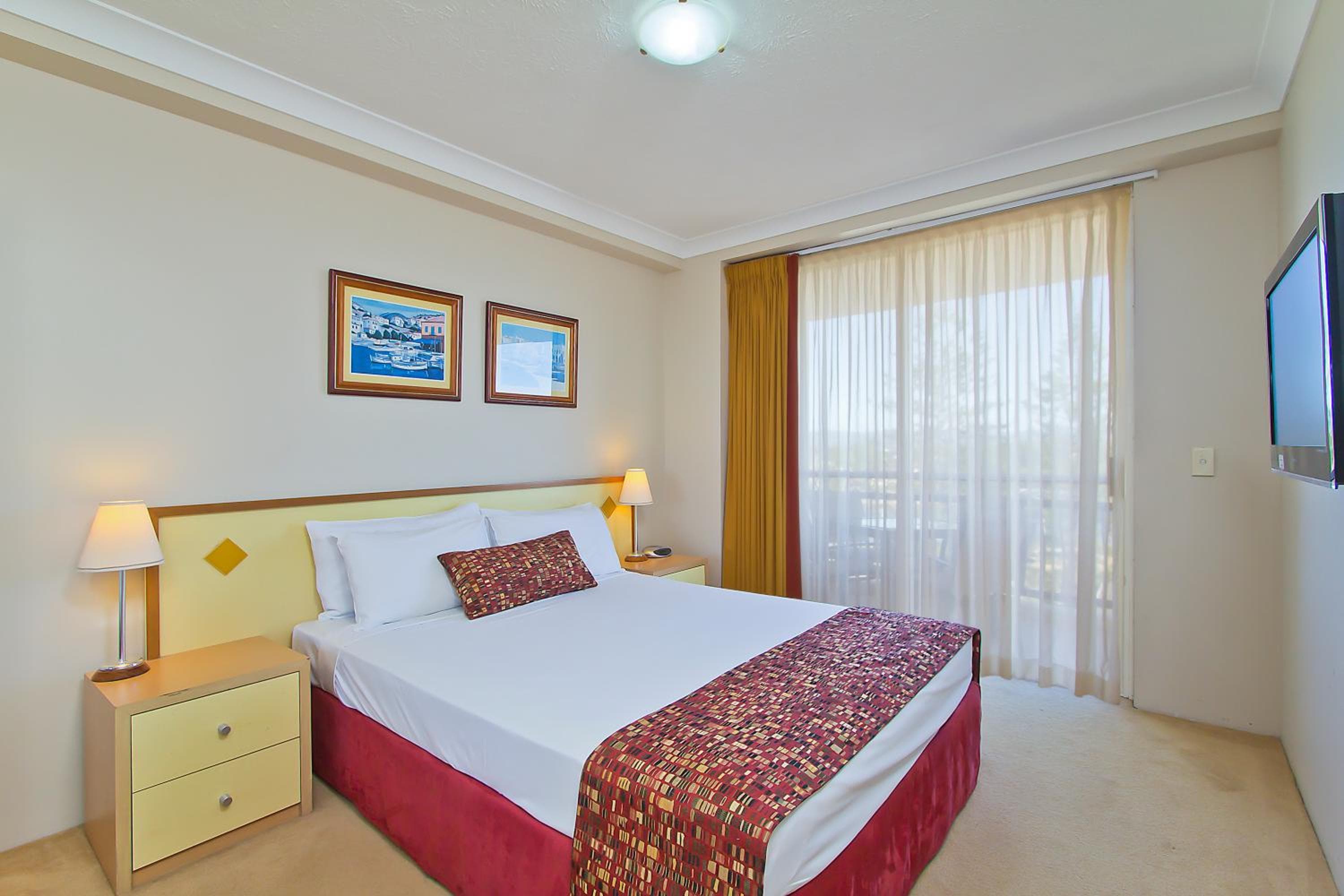 Palazzo Colonnades, Gold Coast, photo 6