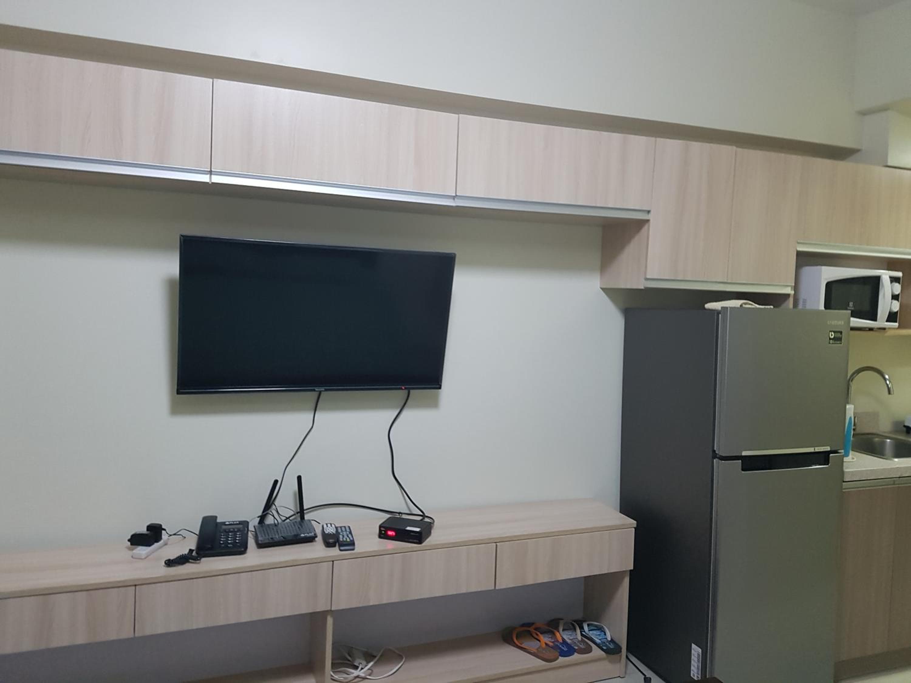 Hotel room at Horizon 101 Cebu by KC Condo