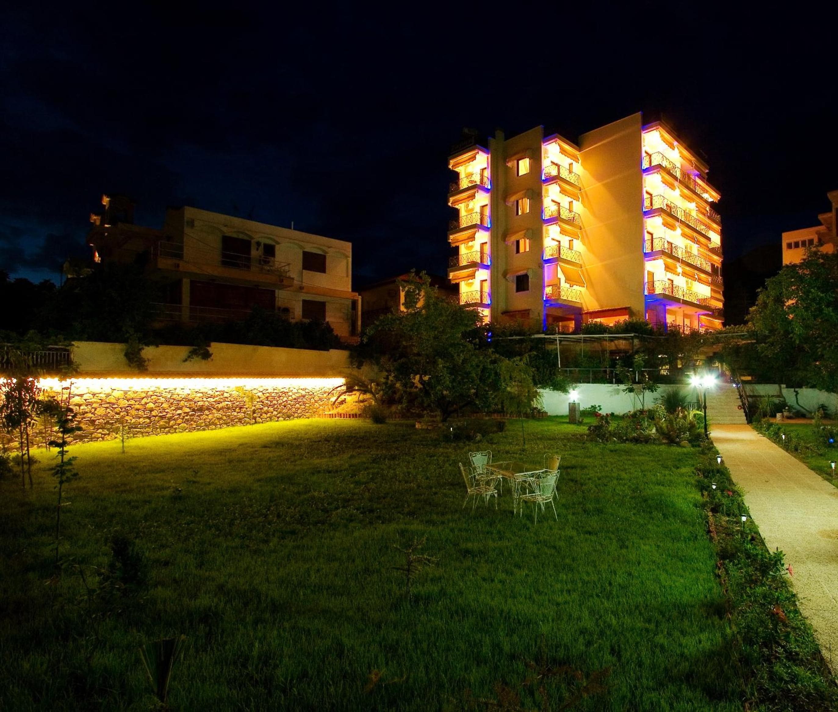 Sagini Hotel, Loutra Edipsou