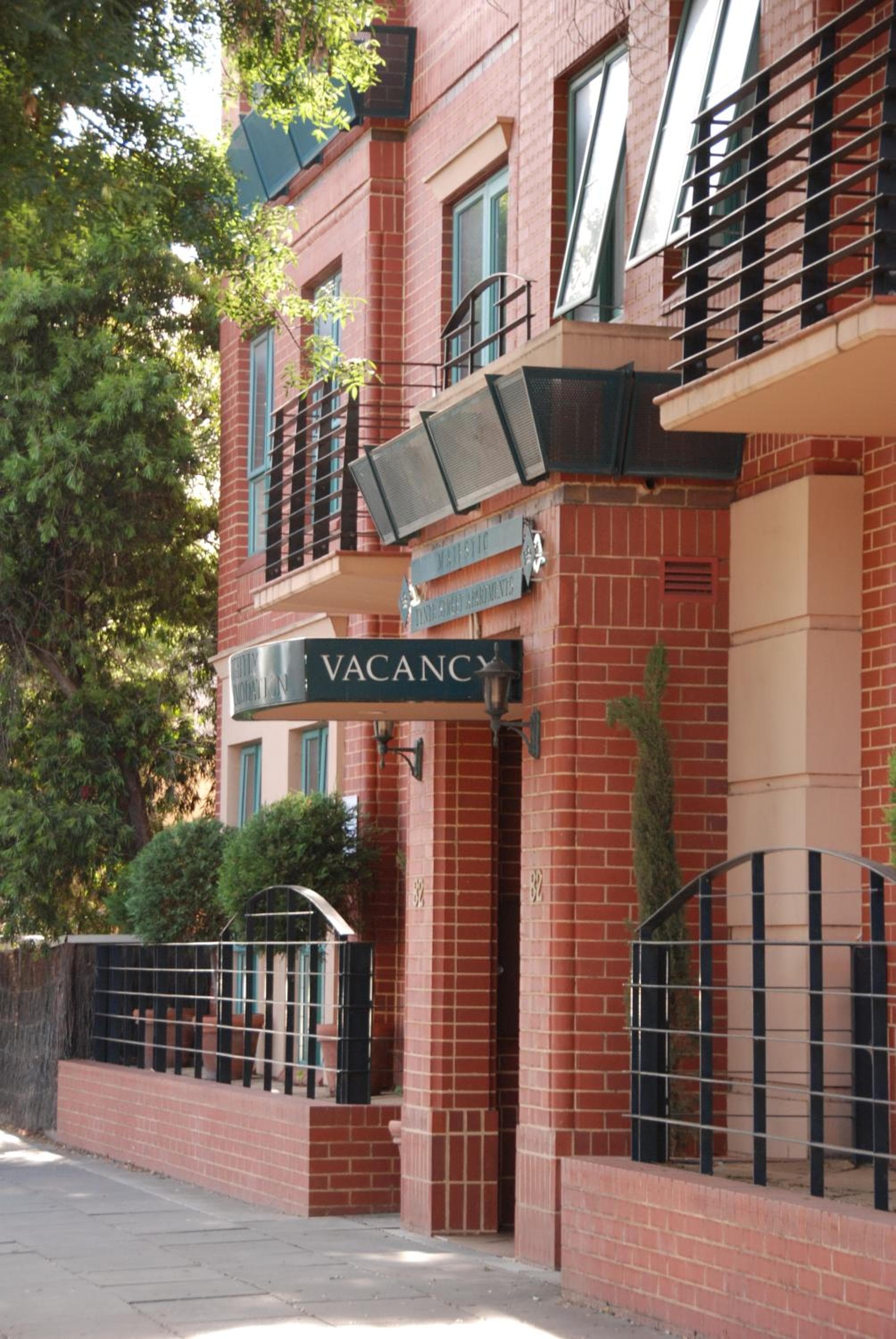 Majestic Tynte Street Apartments, Adelaide, photo 6