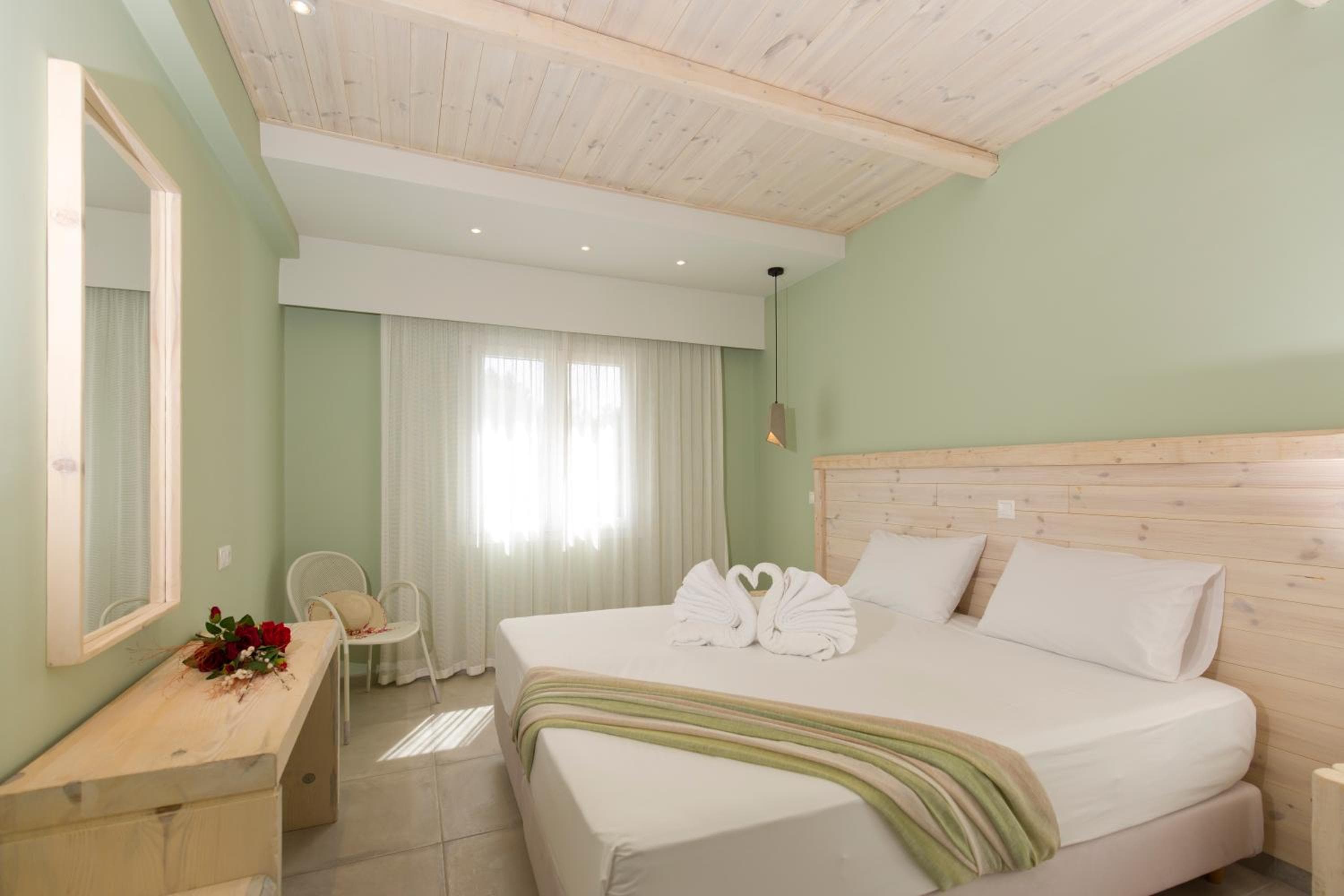 Anthemis Hotel Apartments, Samos, photo 2