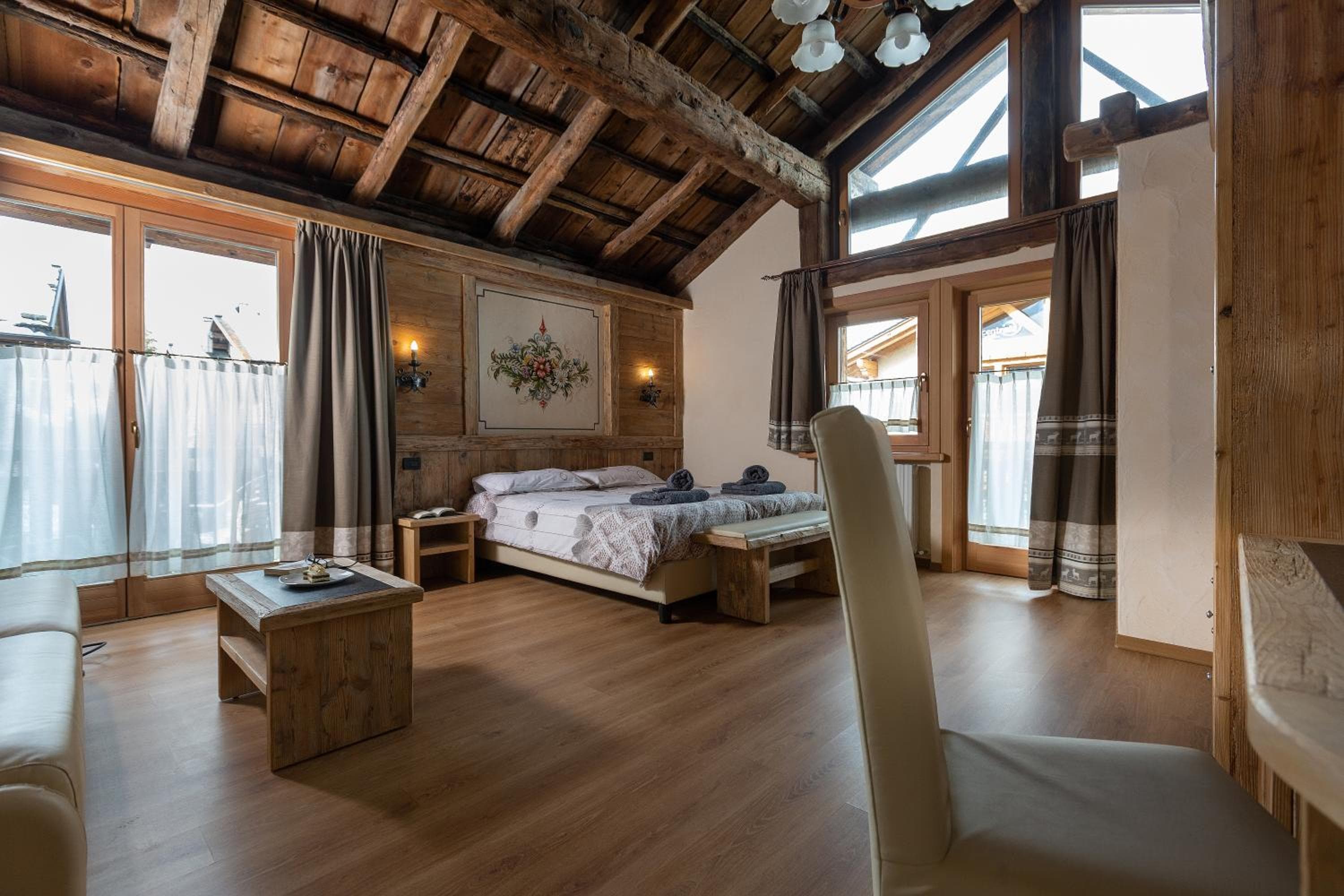 La Grolla Rooms & Apartments, Livigno, photo 4