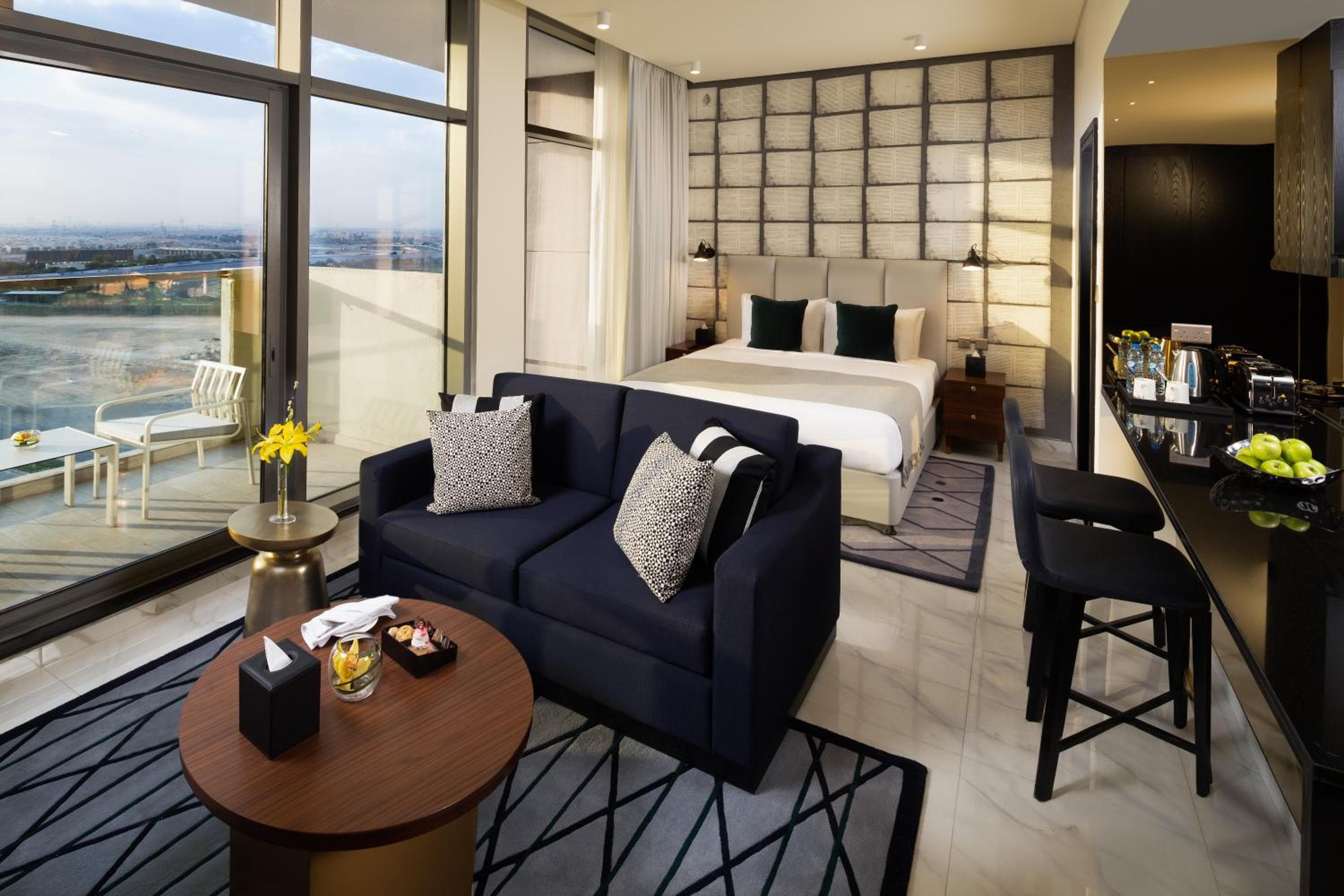 Millennium Atria Business Bay, Dubai, photo 2