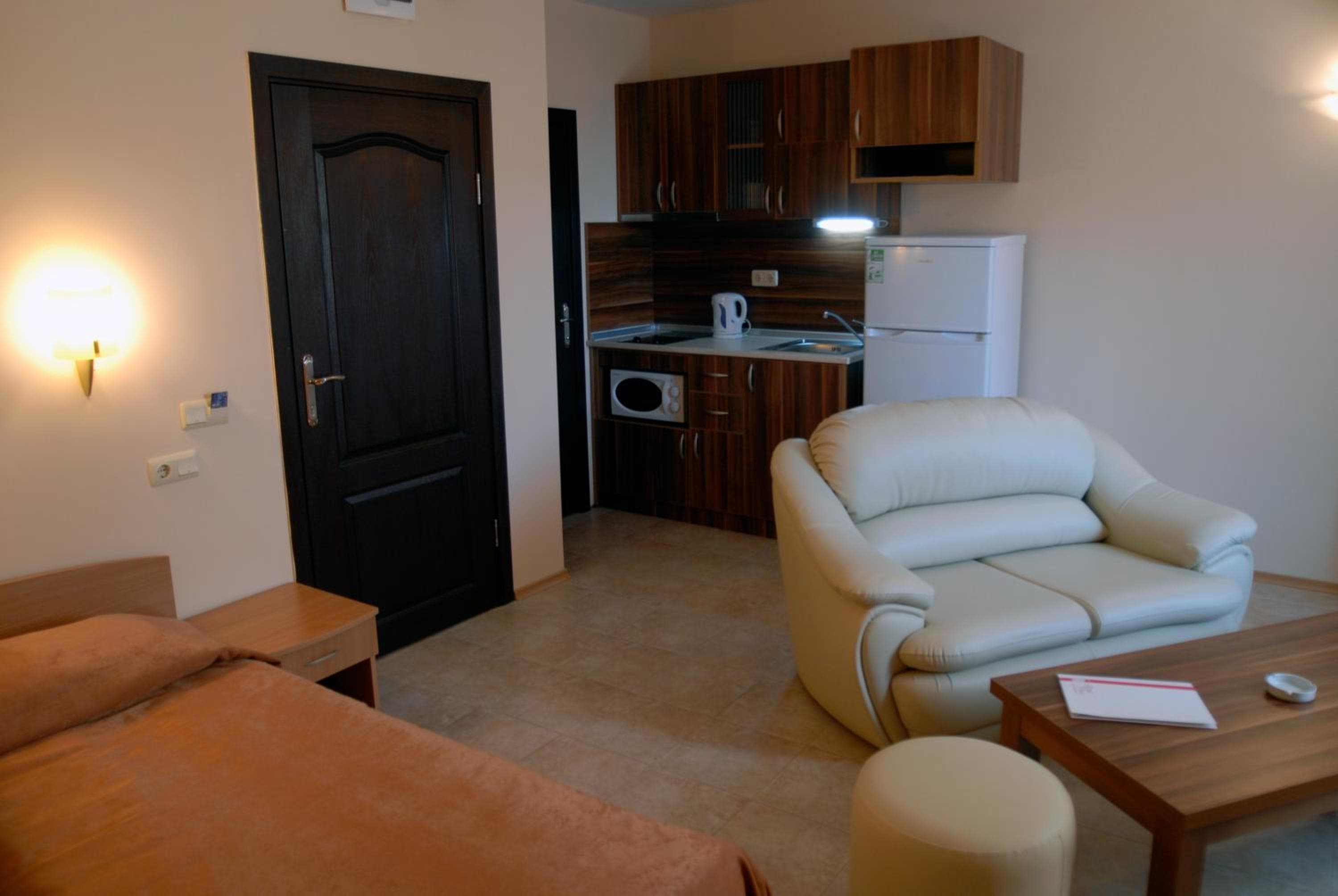 Apartment Tourist Complex Rose Village, Sunny Beach, photo 3