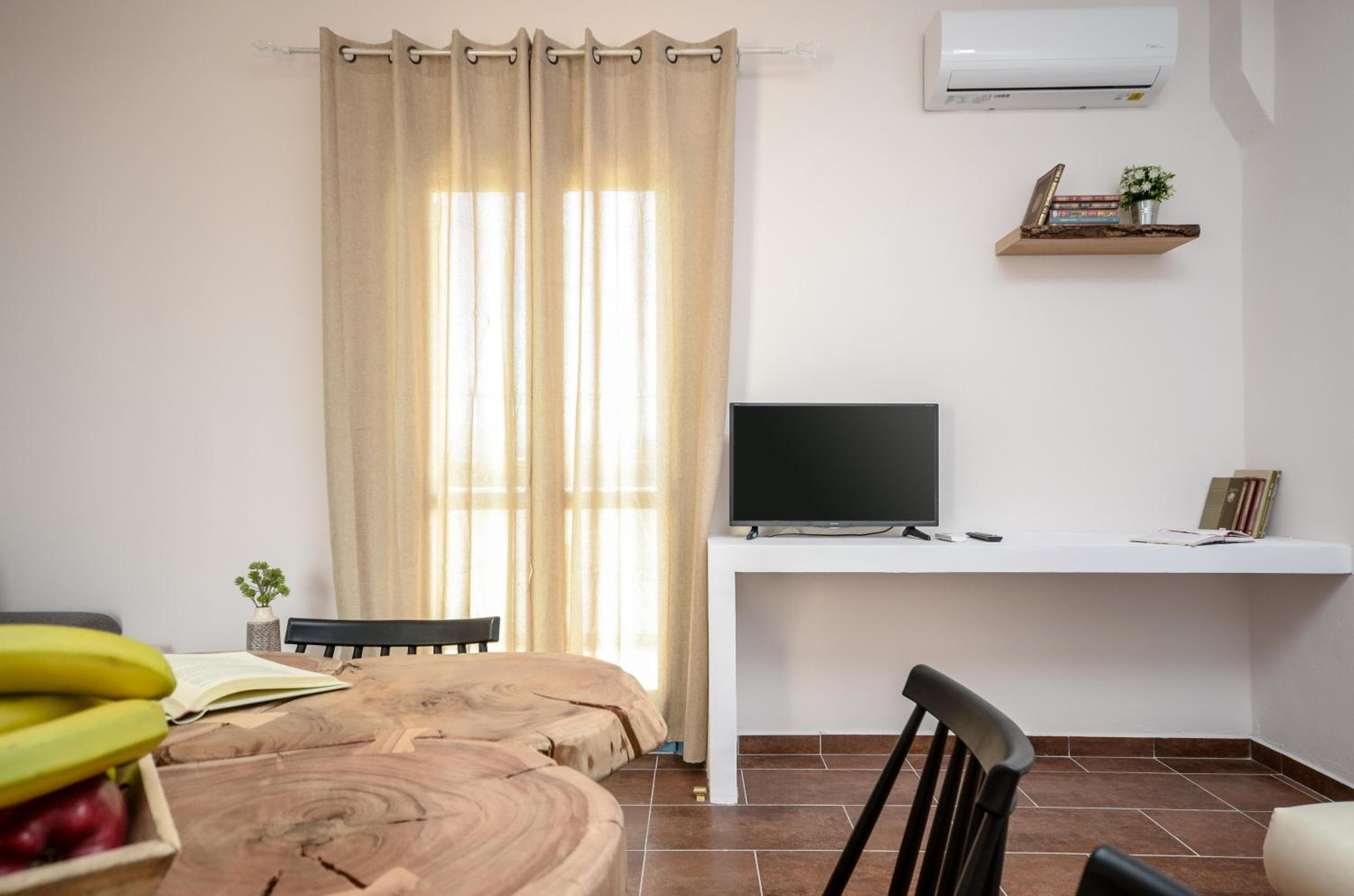 Asterias Studios, Agia Anna Naxos, photo 2