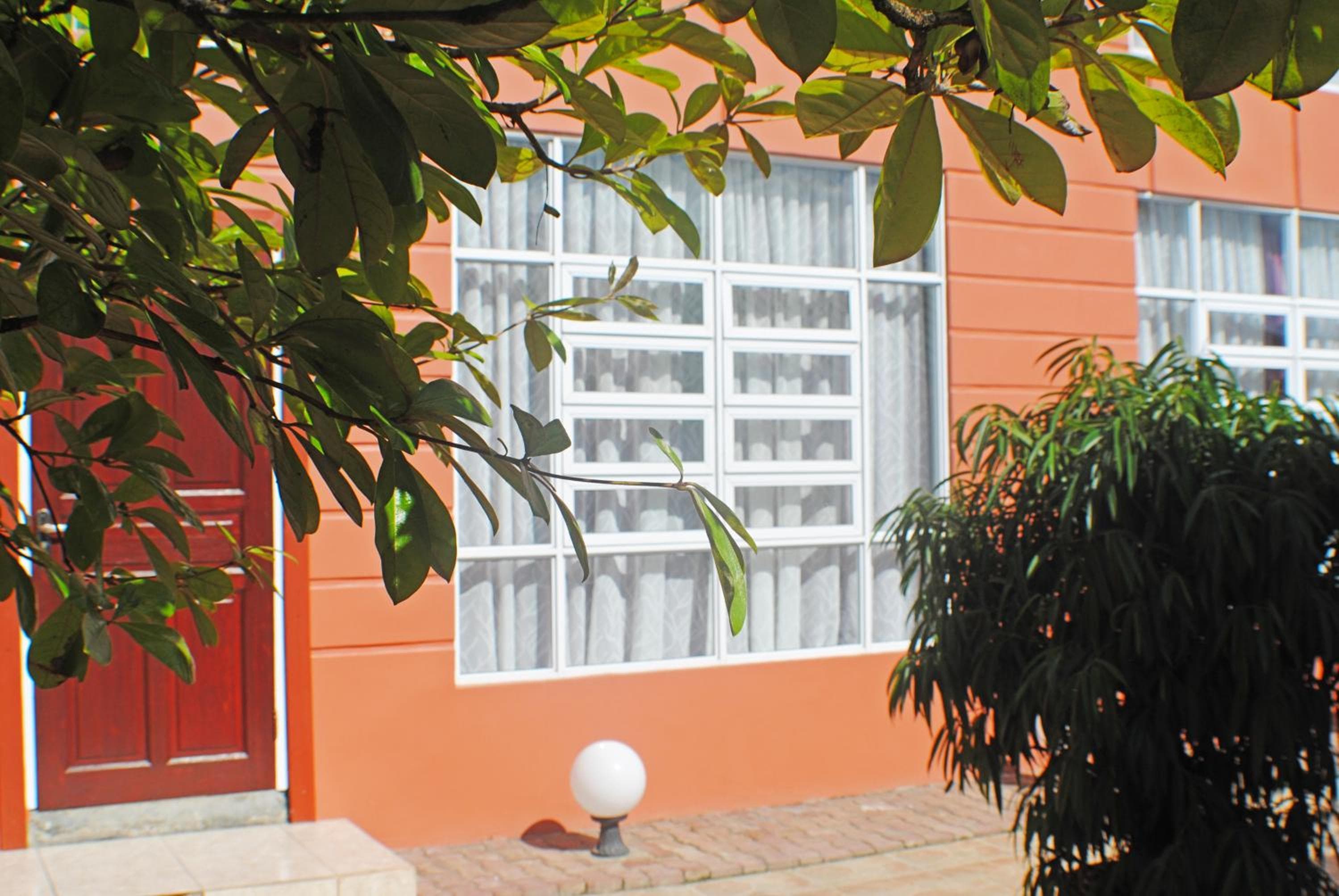 Joah Inn Appartementen, Paramaribo