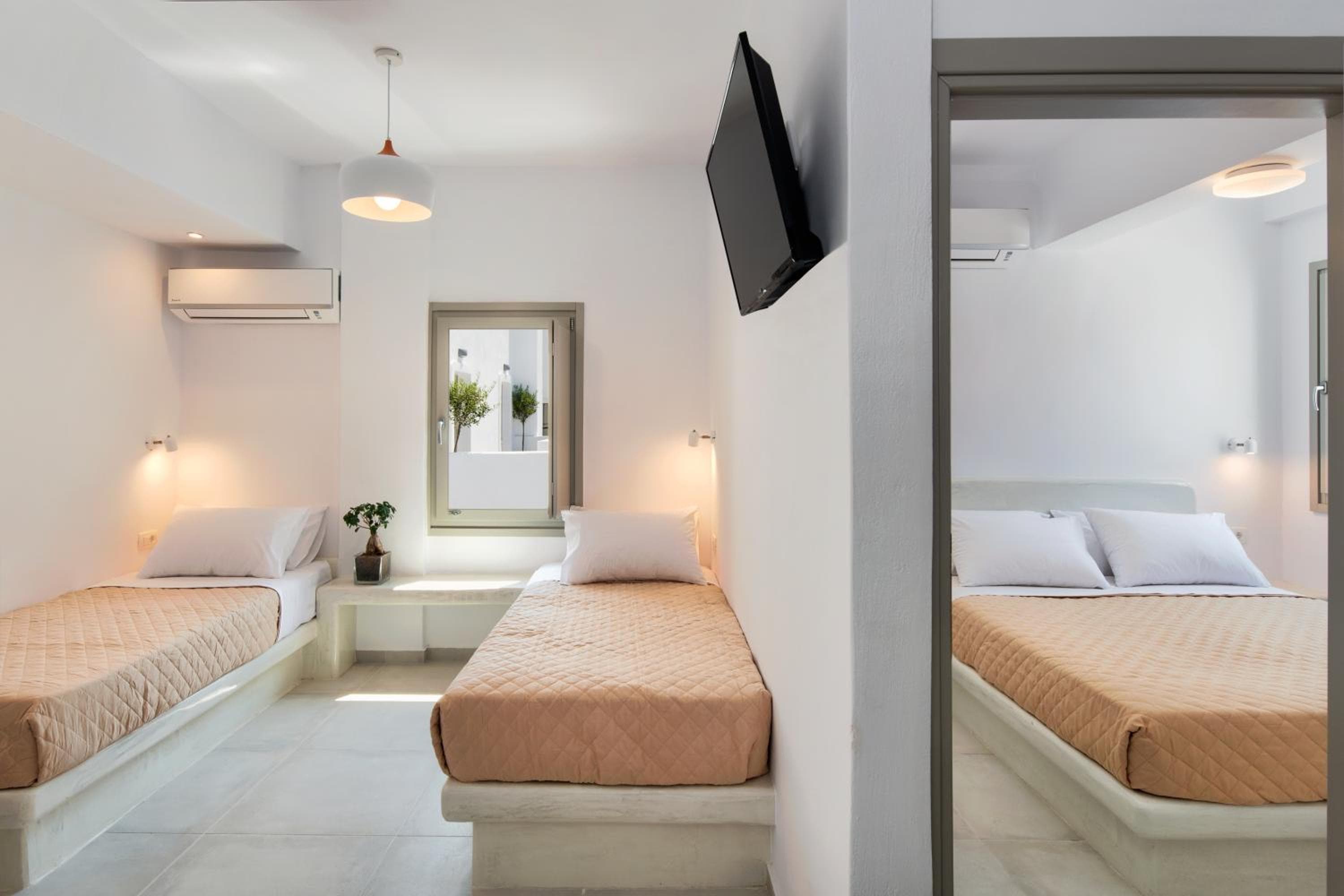 Olive Tree Suites, Fira, photo 6