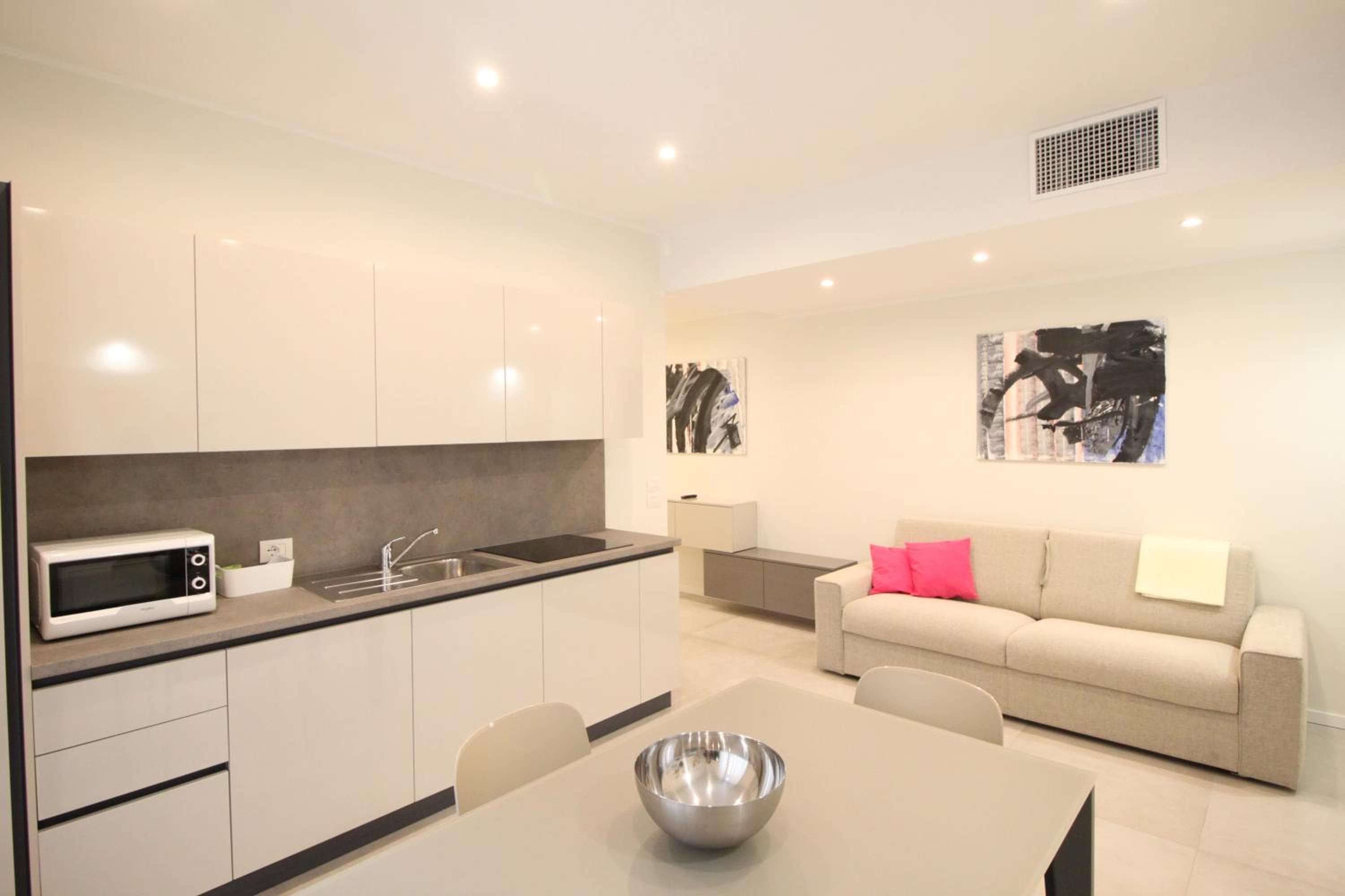 Casa Vacanze Residence Ideale Suites and Apartments, Alassio, photo 6