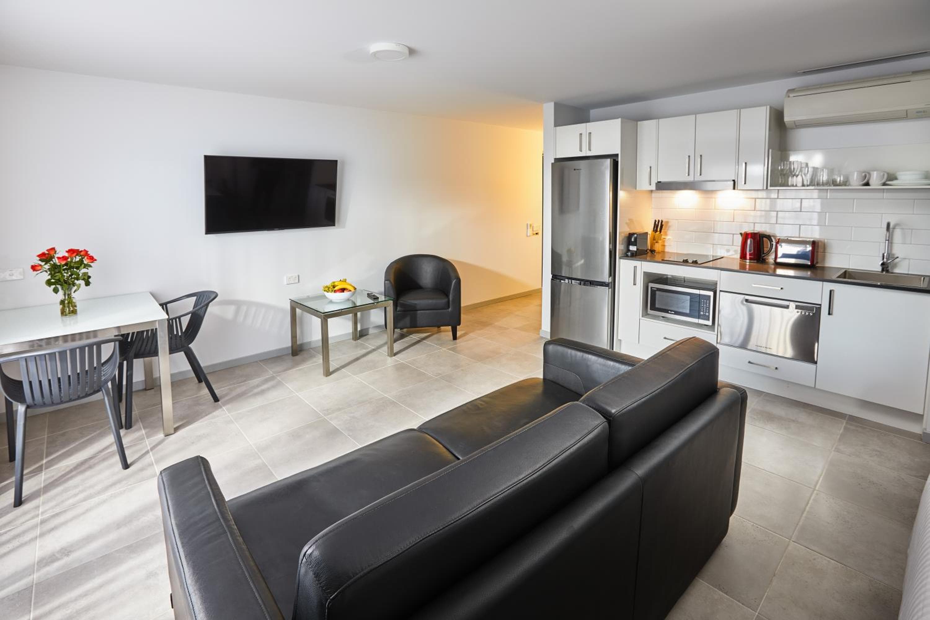 East Maitland Executive Apartments, Maitland, photo 2