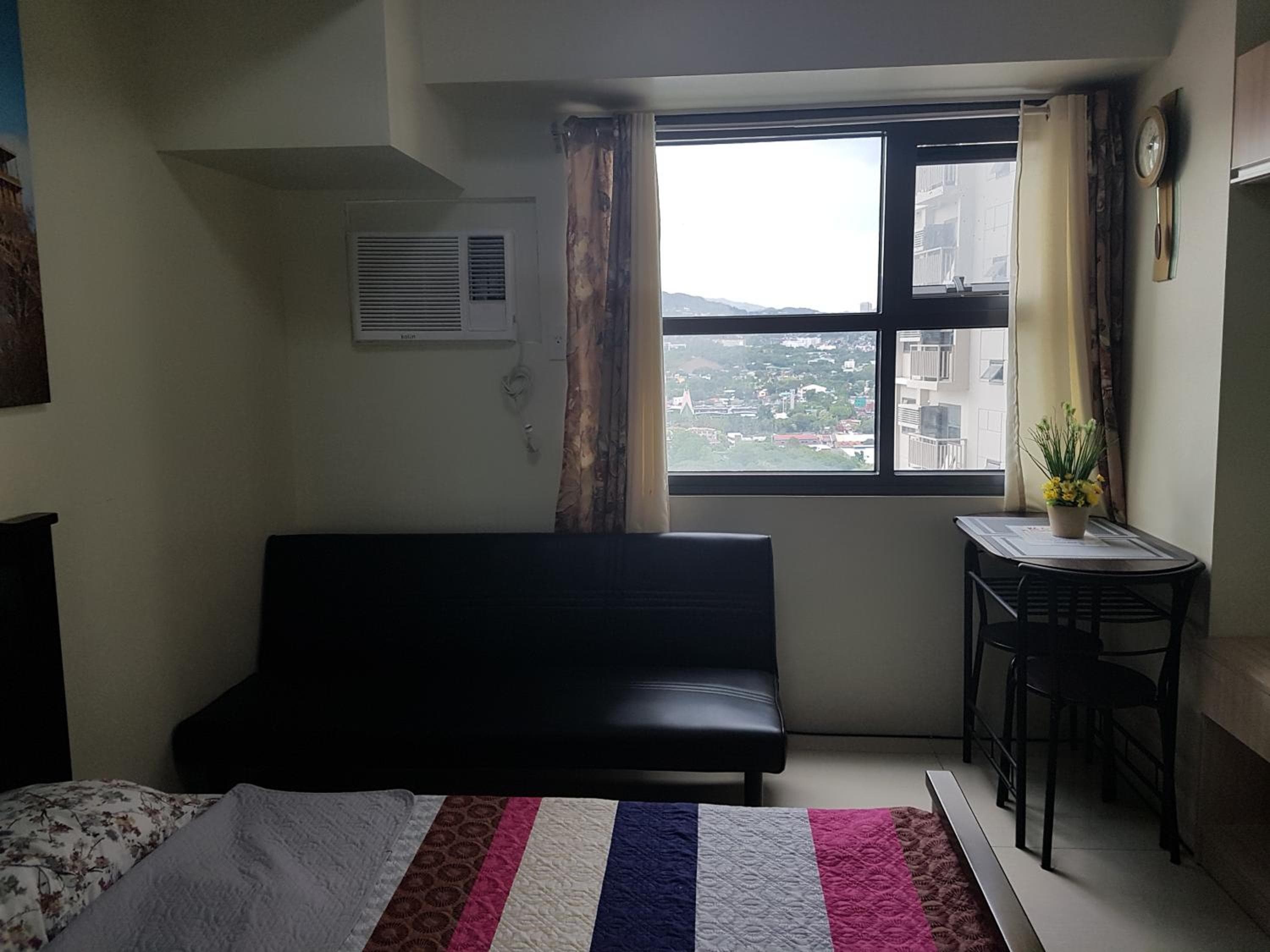 Hotel room at Horizon 101 Cebu by KC Condo