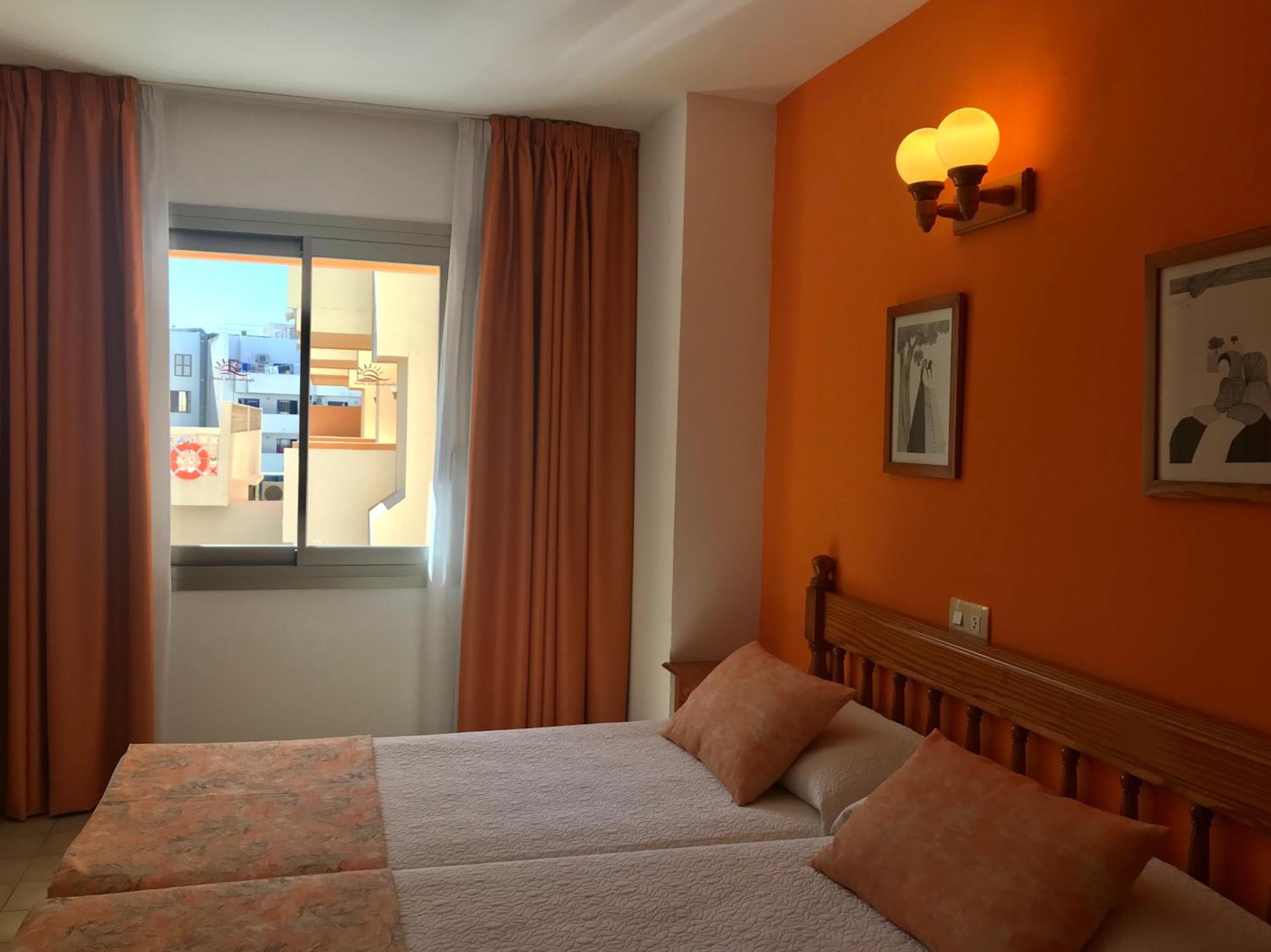 Apartamentos Jovial, San Antonio