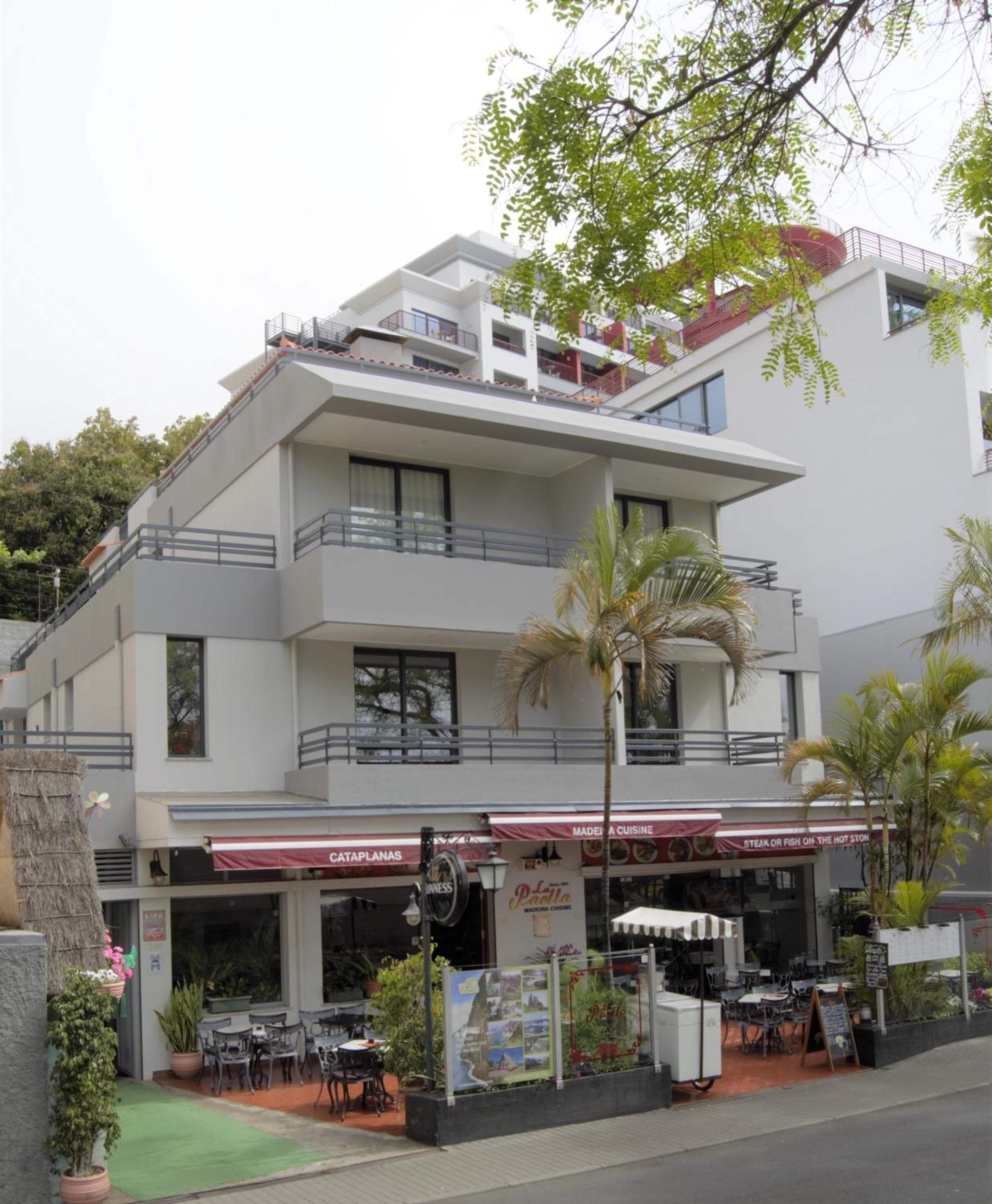 Apartamentos Turísticos Vitoria by Petit Hotels, Funchal