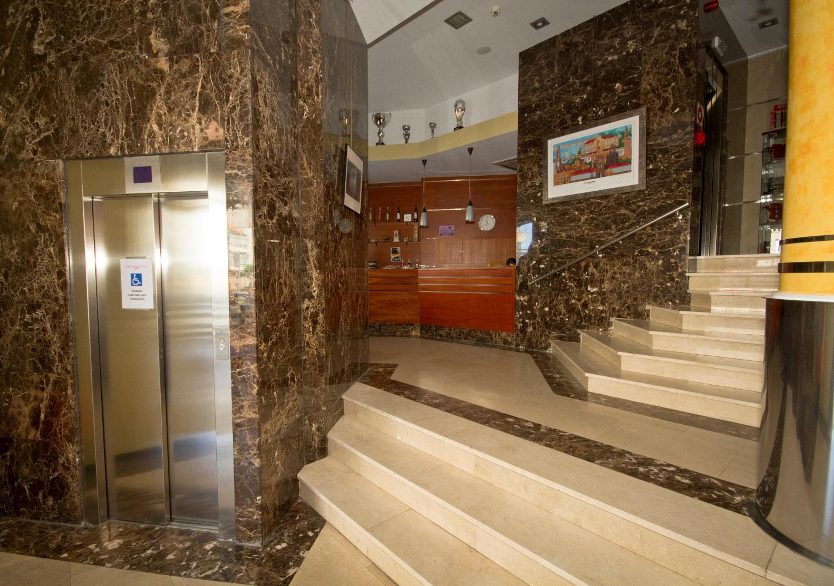 Aparthotel Arenteiro, Carballino, photo 6
