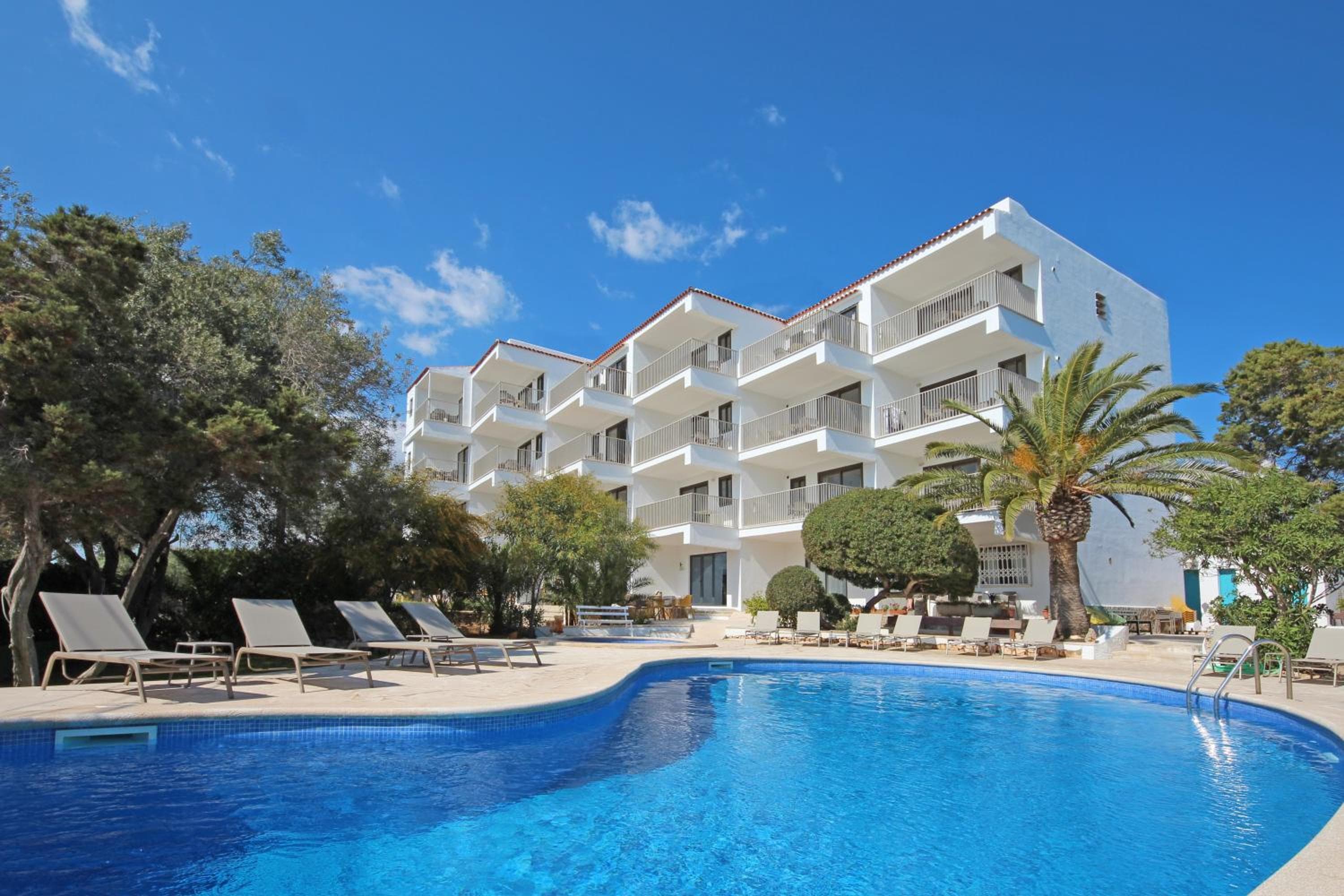 Aparthotel Niu d´Aus, Portopetro