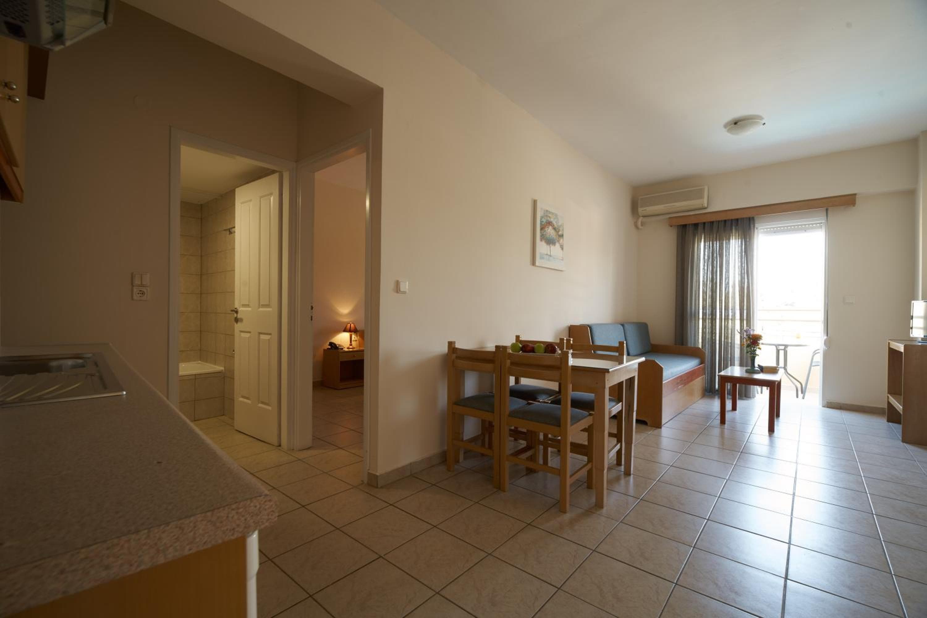 Veronica Hotel, Kato Daratso, photo 5