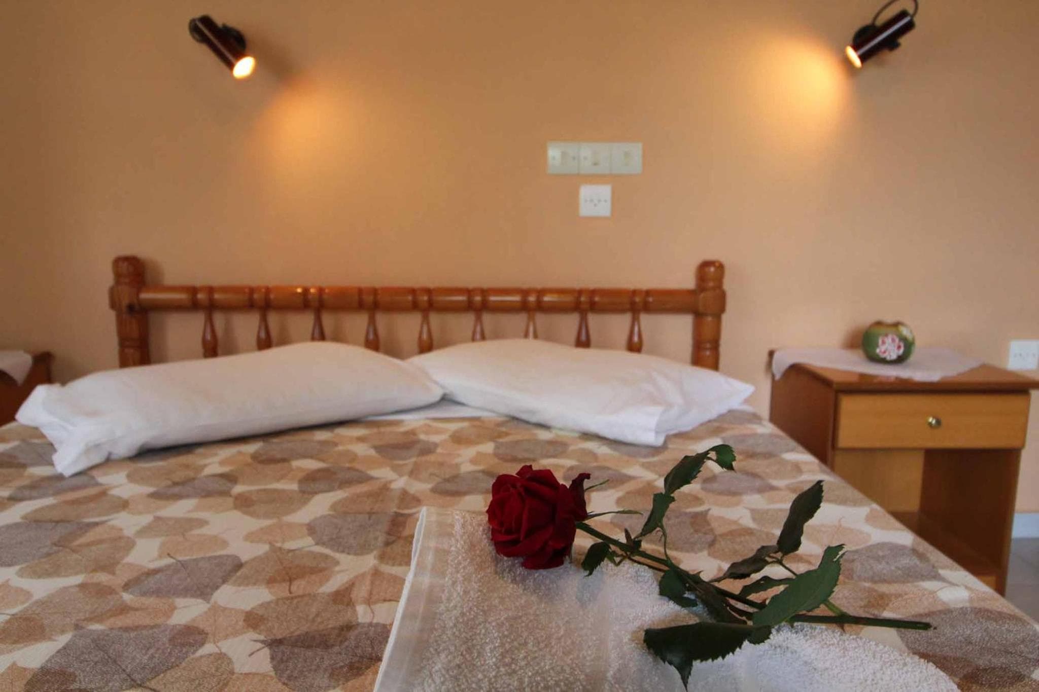 Frankis Apartments Agios Spyridonas Perithia, Ypsilás, photo 5