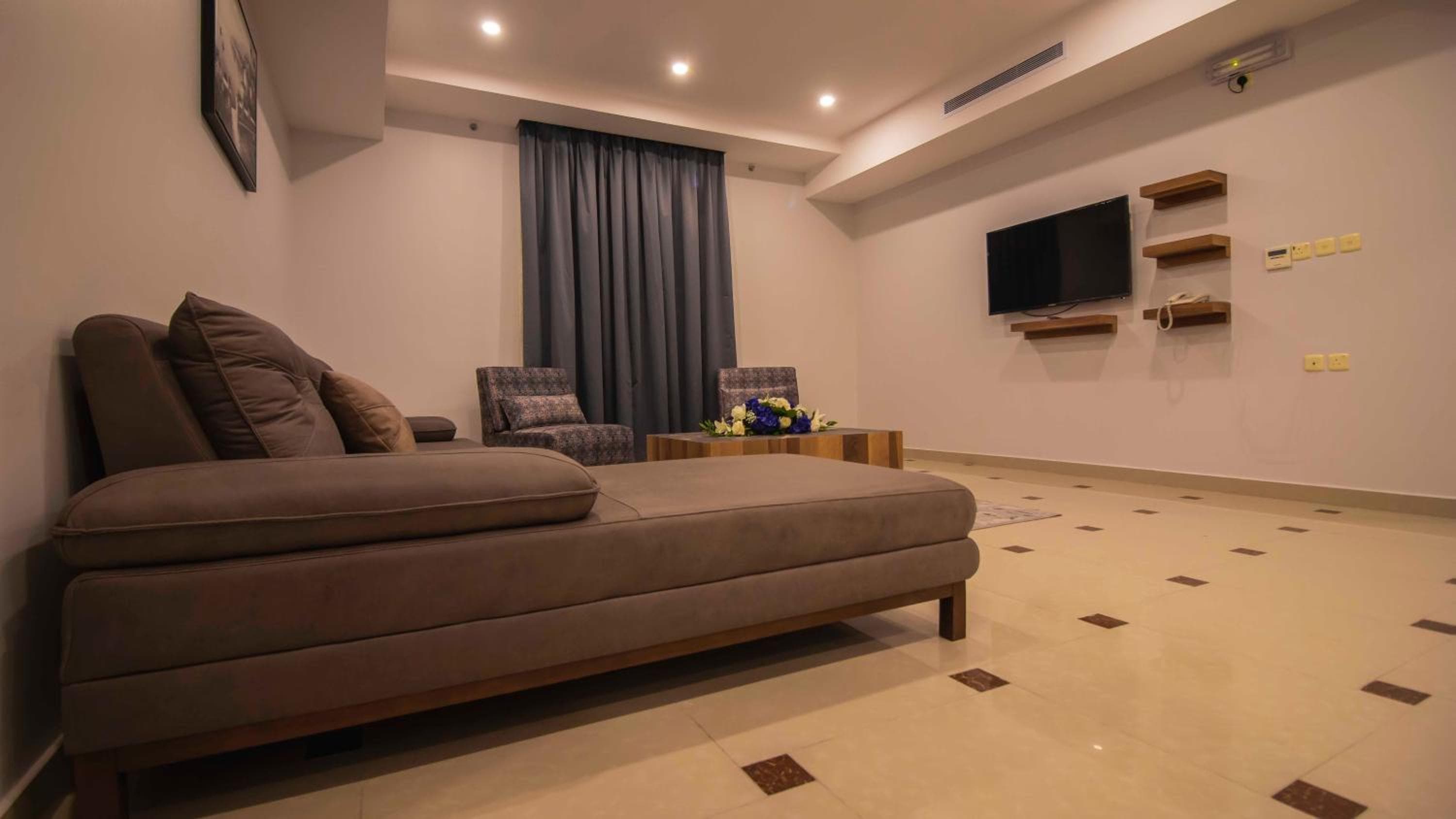 Nukhbat Al Makan Serviced Apartments, Taif, photo 4
