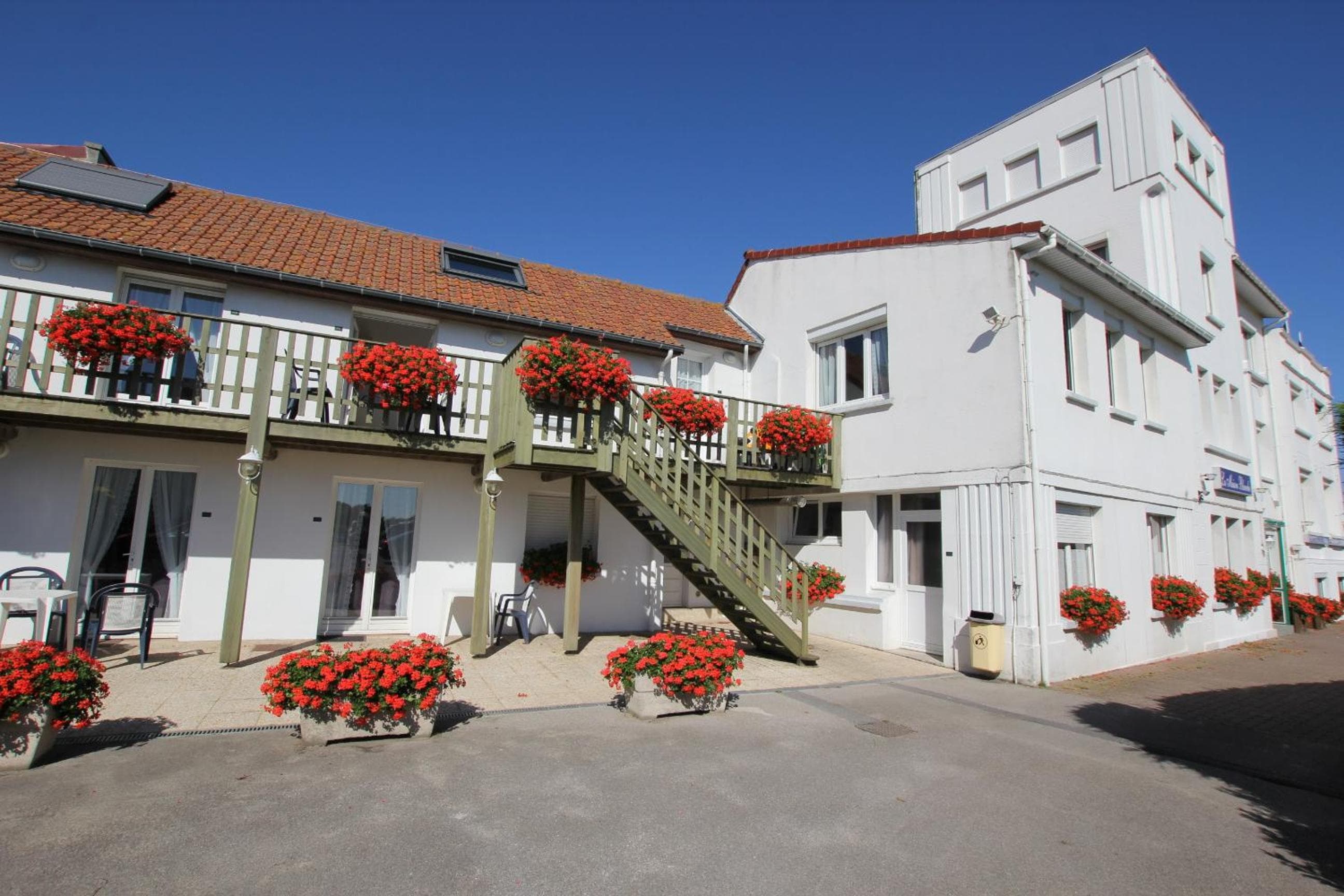 La Maison Blanche, Sangatte