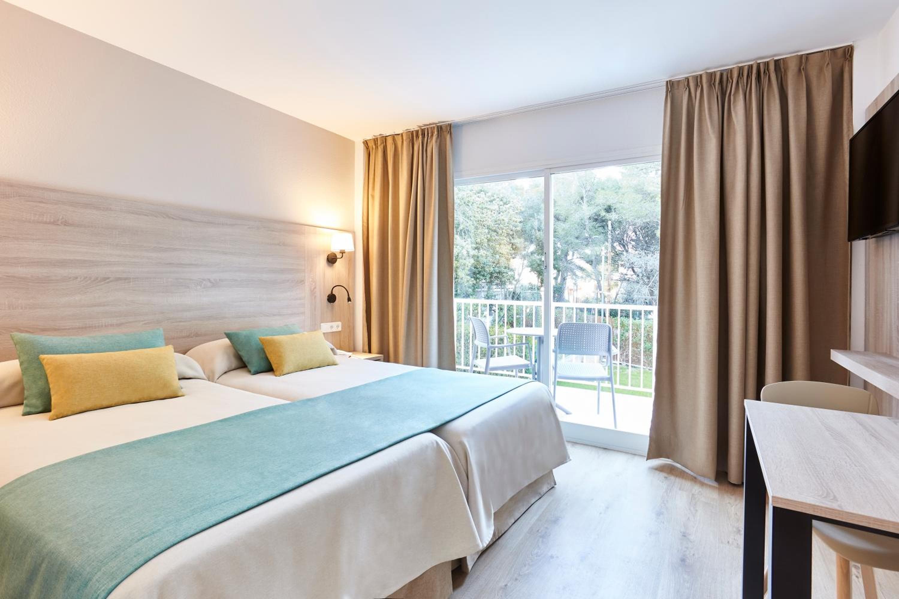 Universal Apartamentos Laguna Garden, Canyamel