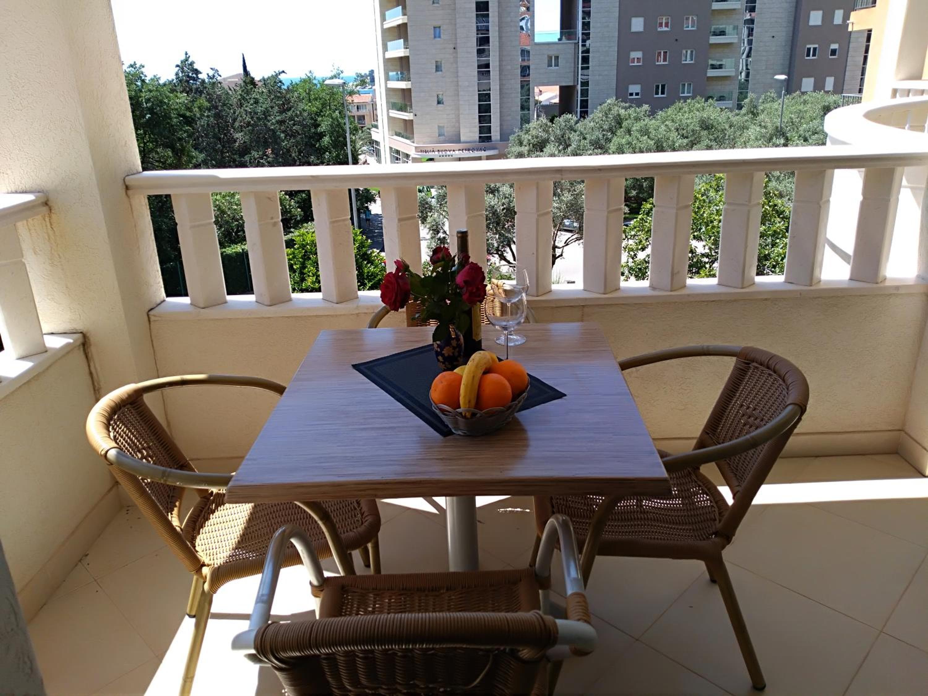 Vila V Lux Apartments, Petrovac na Moru, photo 4
