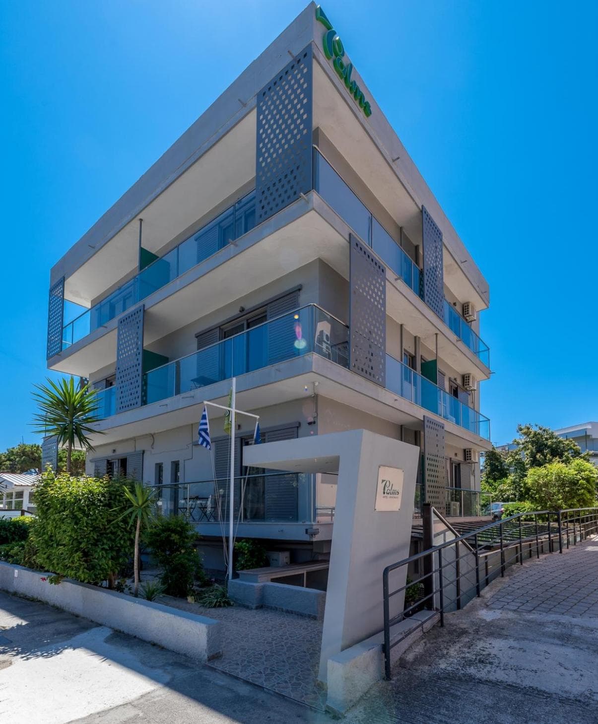 7Palms, Rhodes Town
