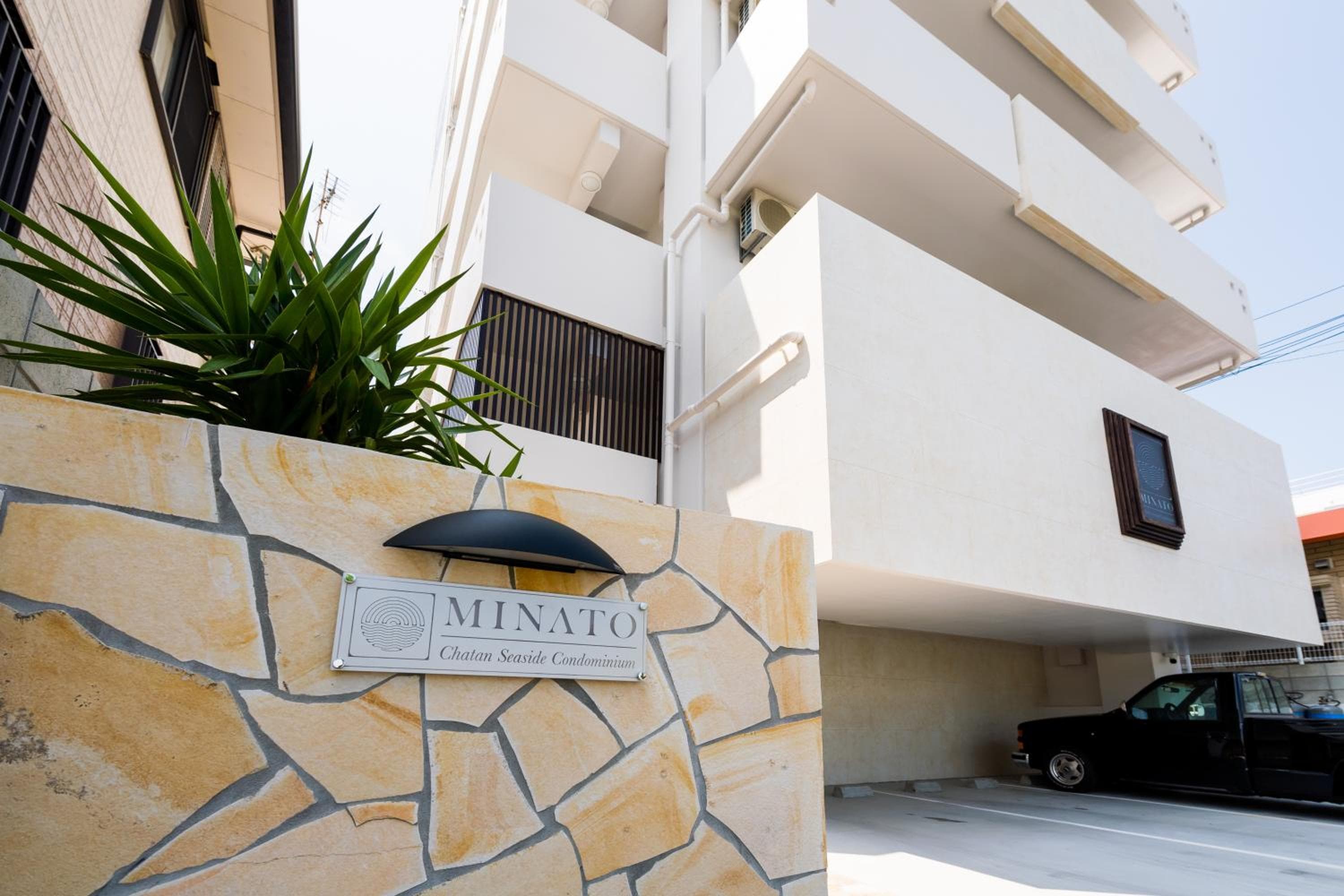 MINATO Chatan Seaside Condominium, Chatan
