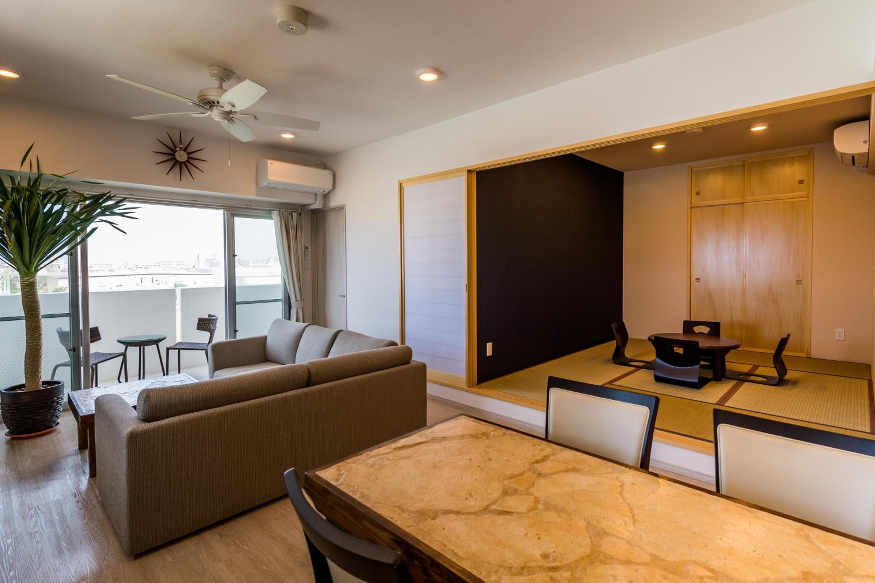 MINATO Chatan Seaside Condominium, Chatan, photo 6
