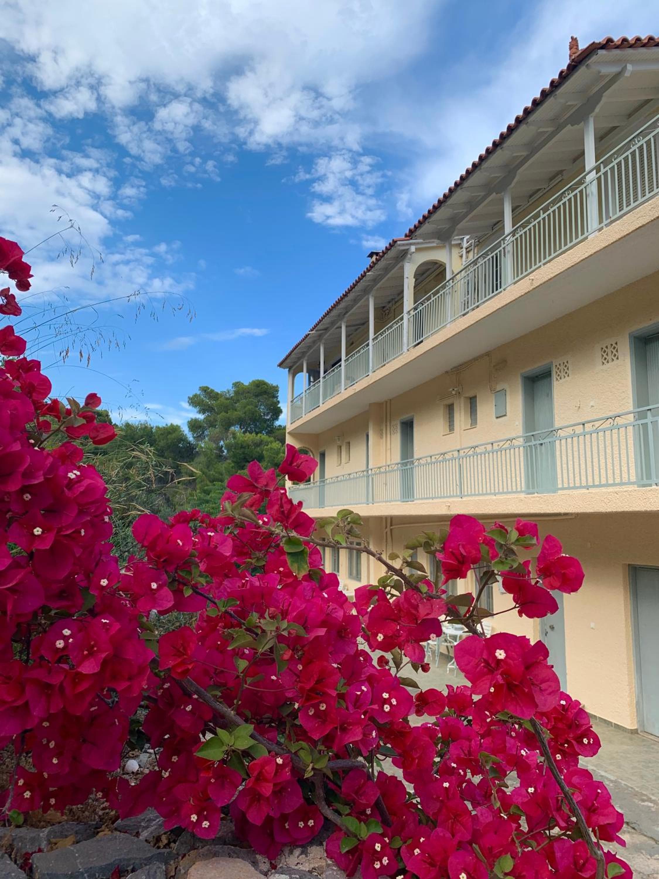 Fedra Apartments, Poros
