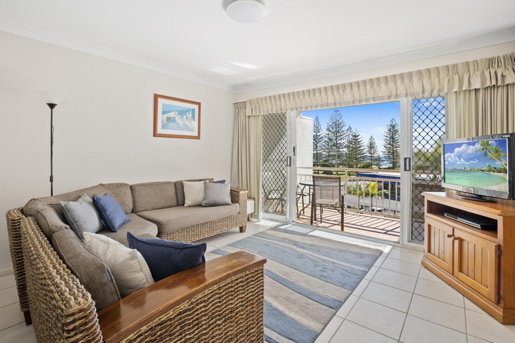 Hotel room at Kirra Palms Holiday Apartments