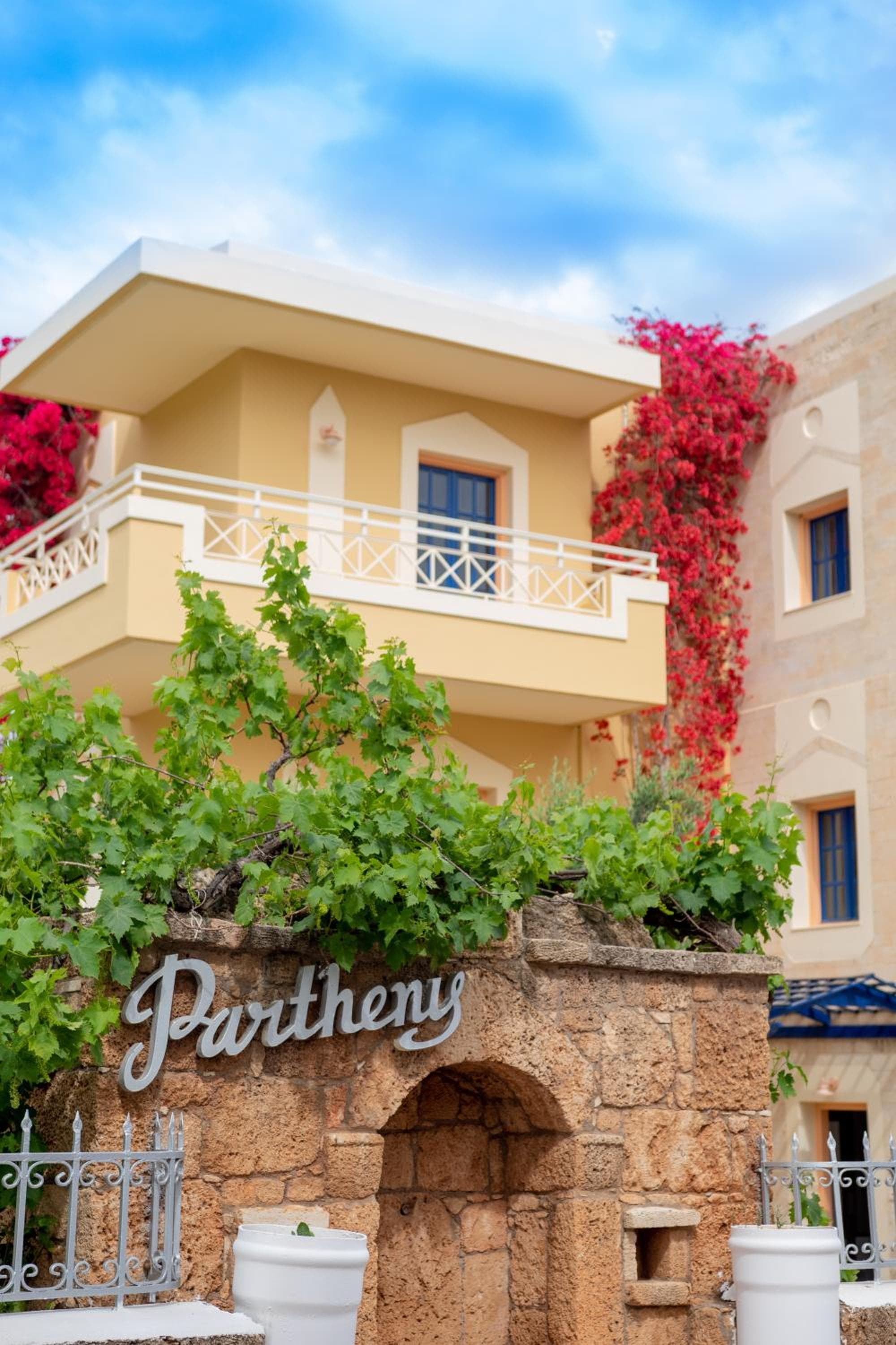 Parthenis Hotel & Suites, Malia