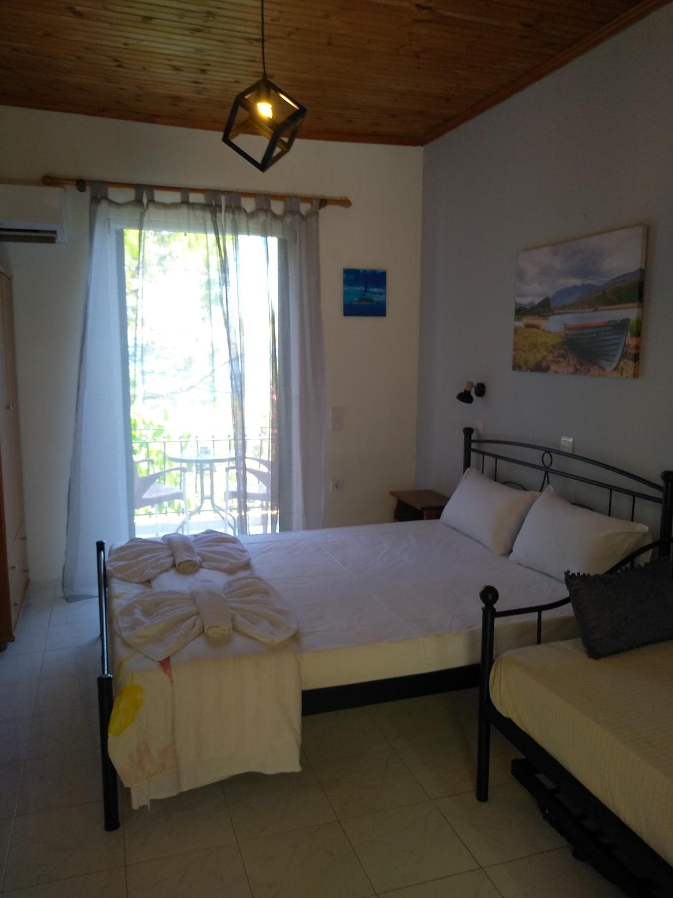 mare di zante "mare di levante", Alikanas, photo 2