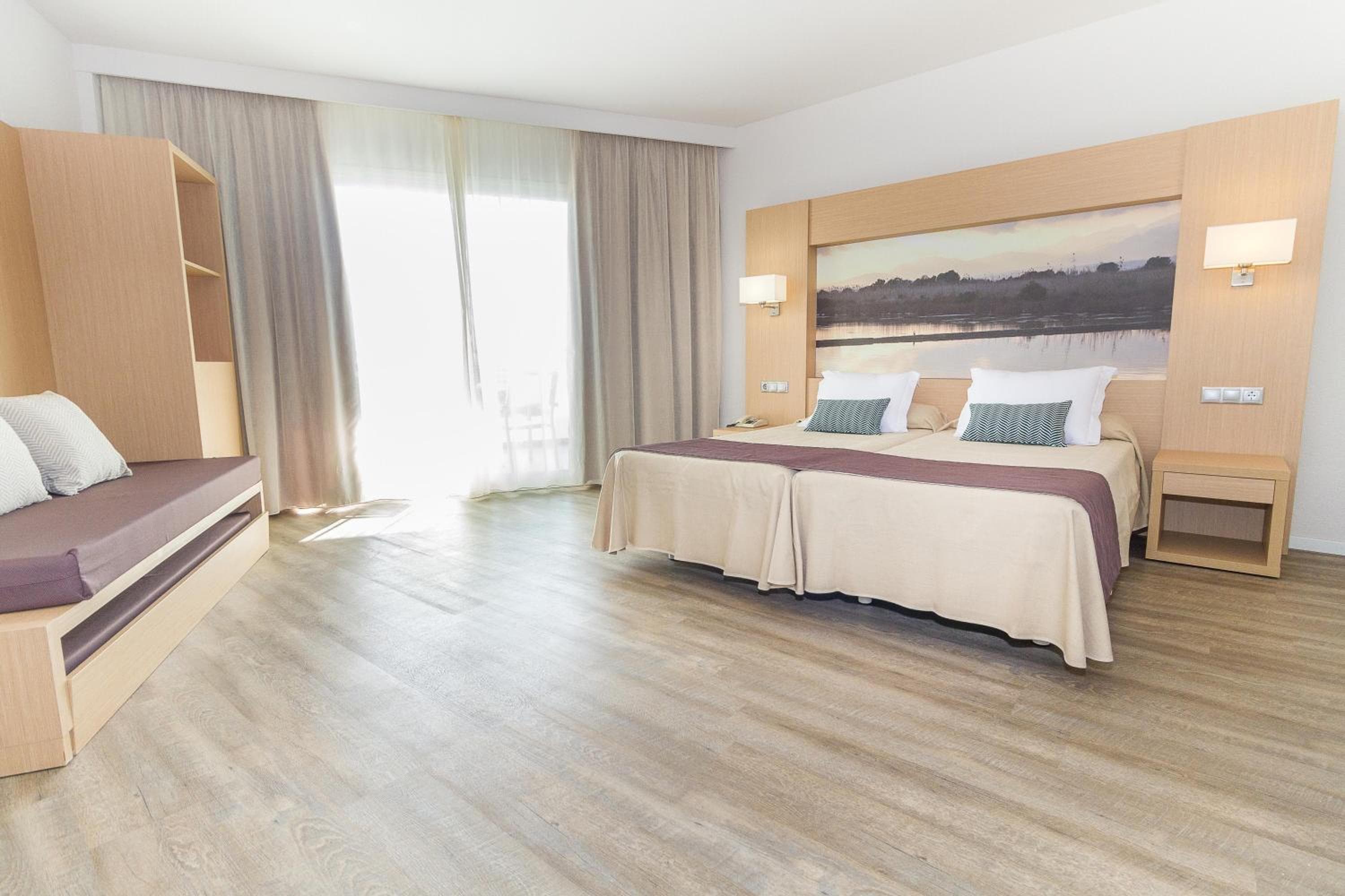 Eix Lagotel Holiday Resort, Playa de Muro, photo 6