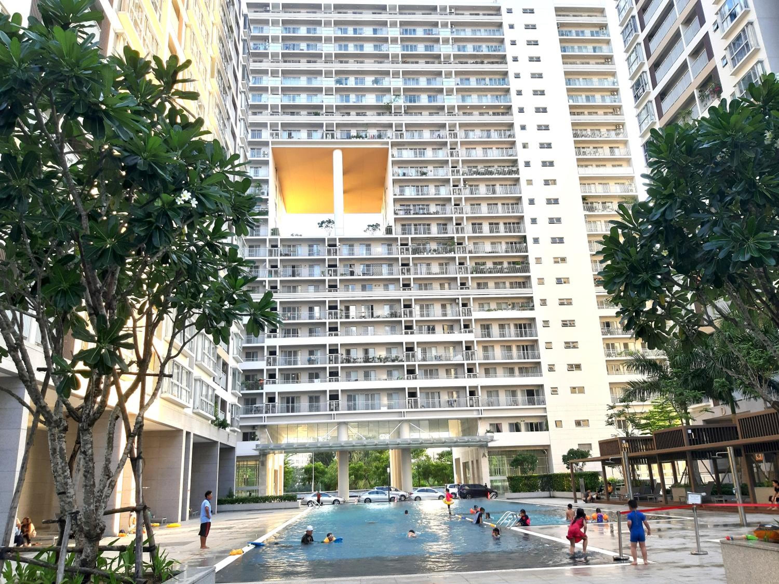 Scenic Valley Suite, Ho Chi Minh City