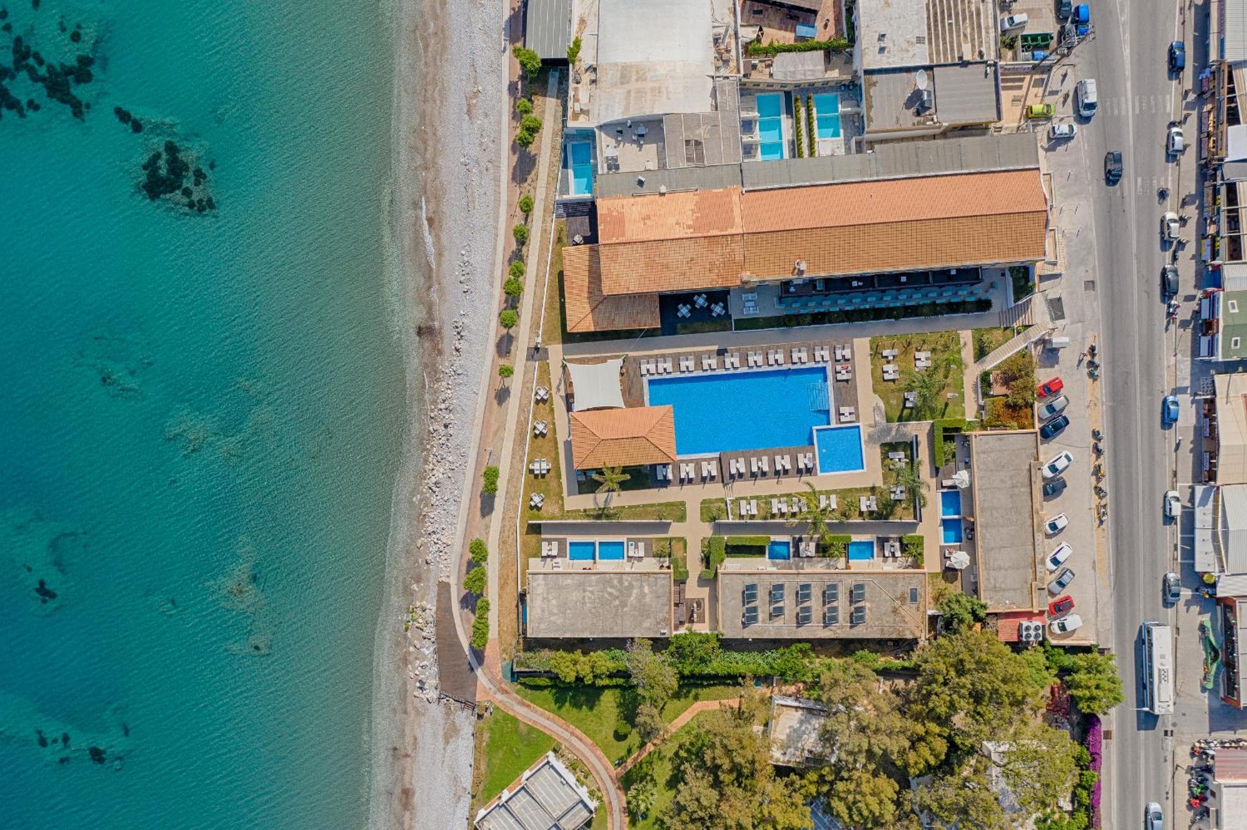 Villa Di Mare Seaside Suites, Ixia