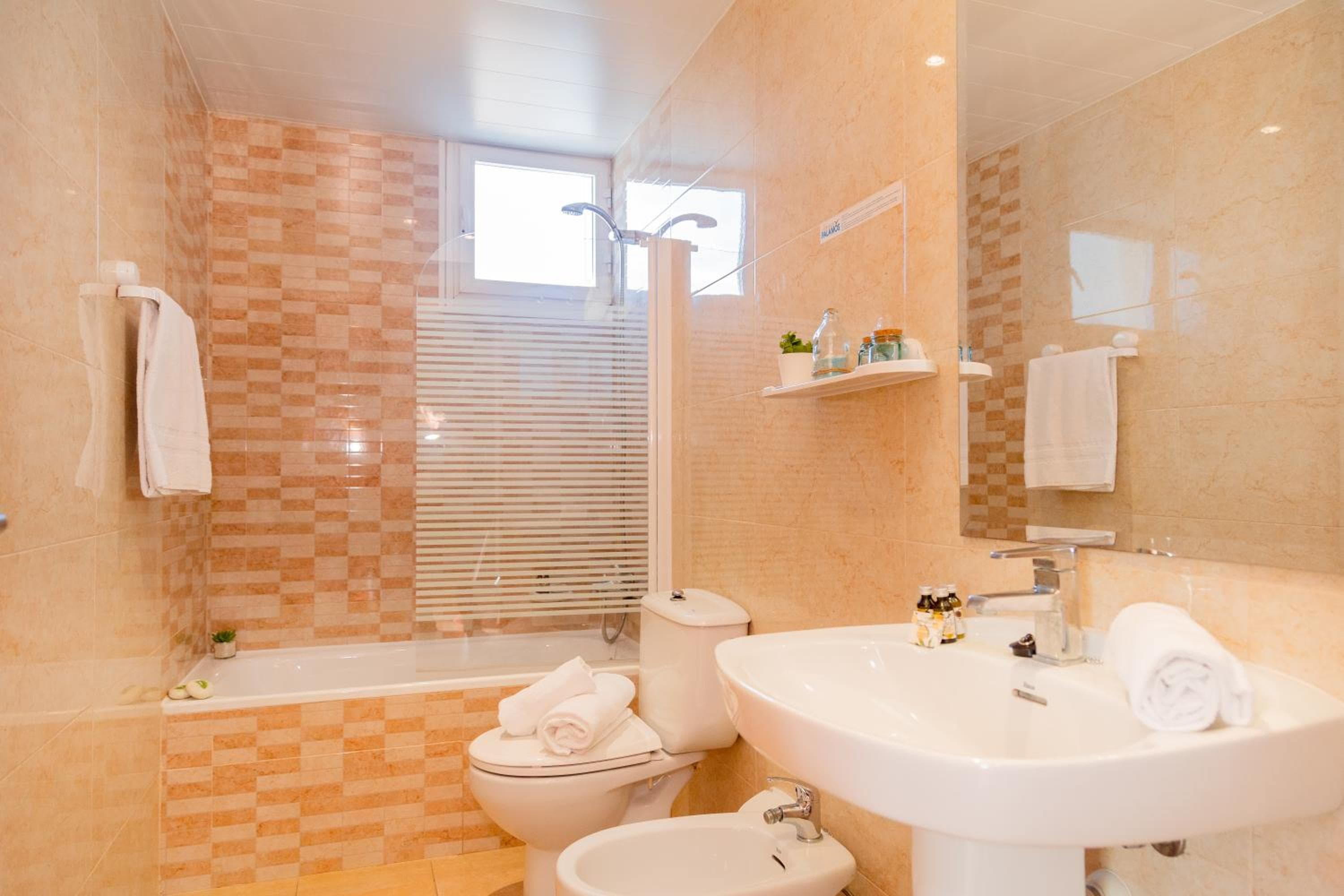 Aparthotel Ona Palamós, Palamós, photo 6