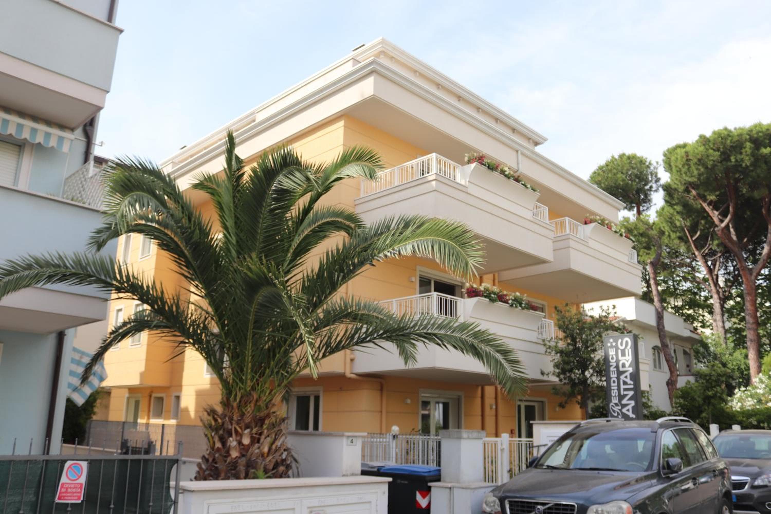 Residence Antares, Riccione