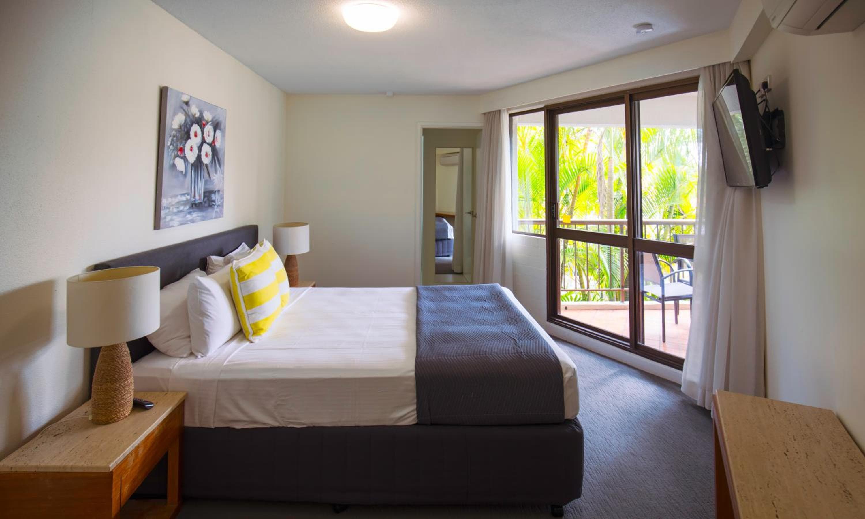 Ocean Breeze Resort, Noosa Heads, photo 2