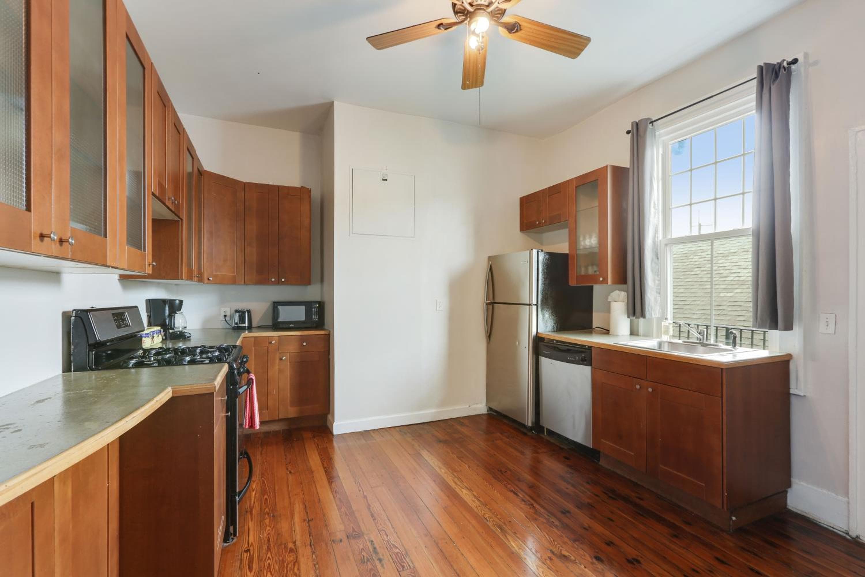 Freret Apartments near Streetcar & Tulane, New Orleans, photo 6